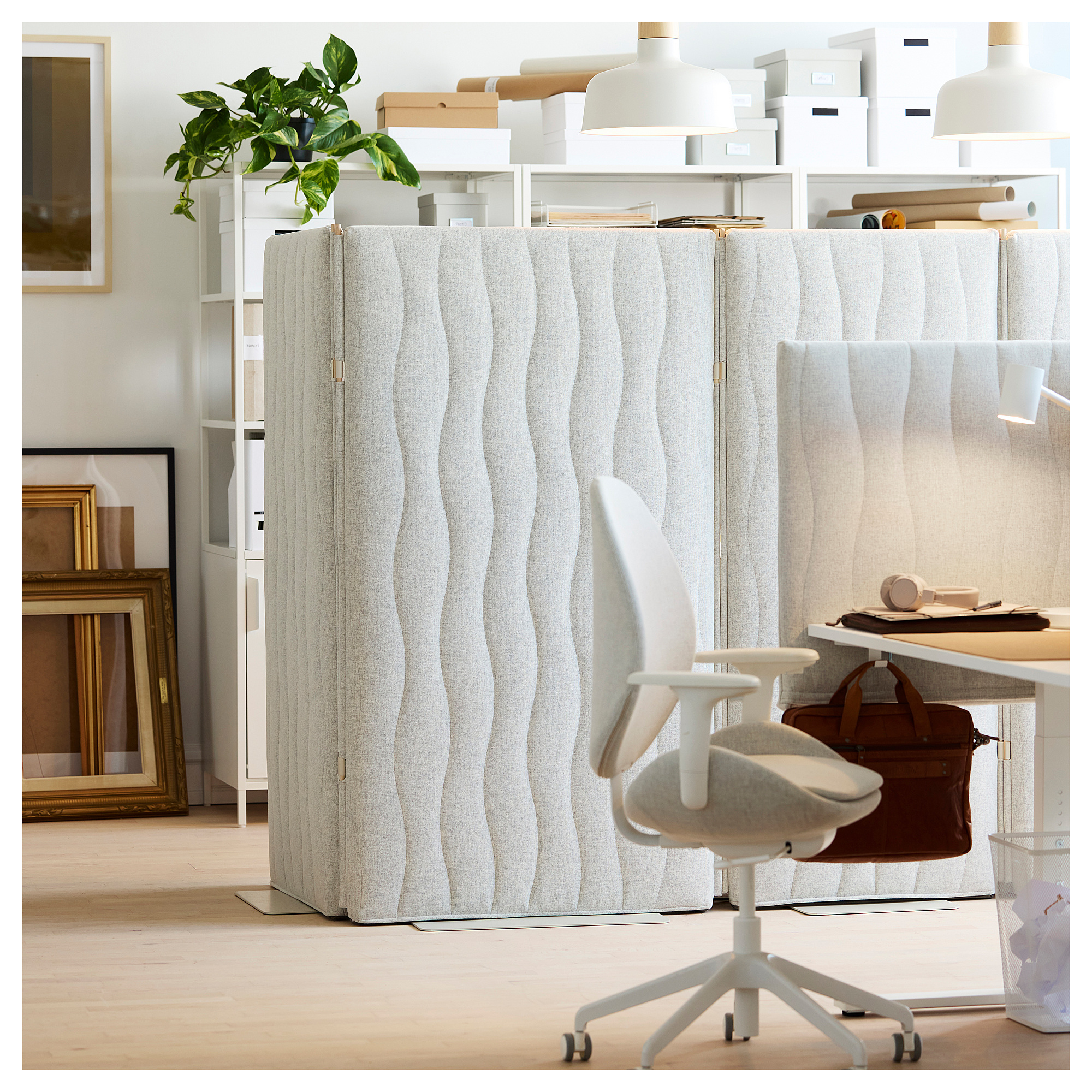 MITTZON acoustic screen, floor standing