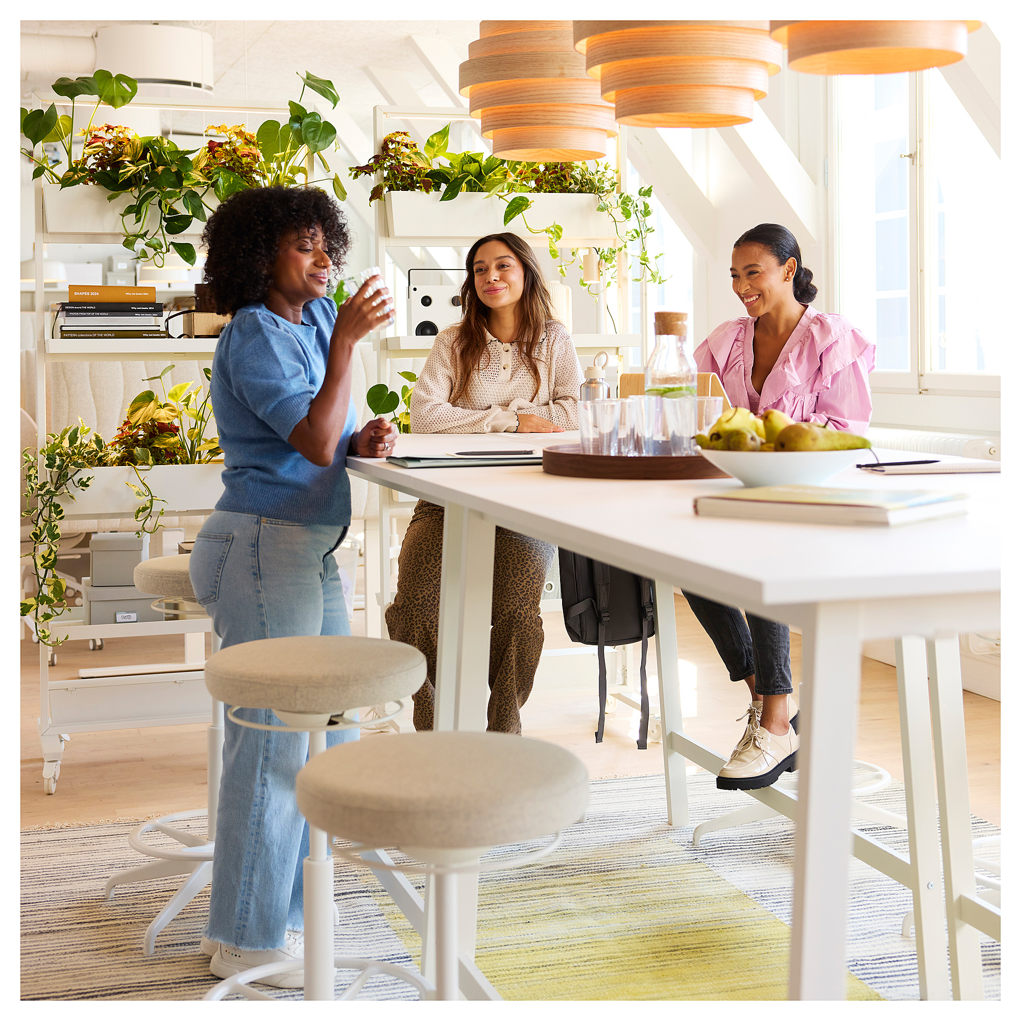 MITTZON conference table