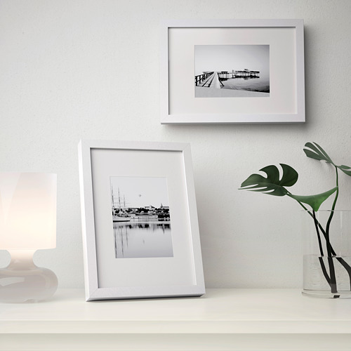 RIBBA frame