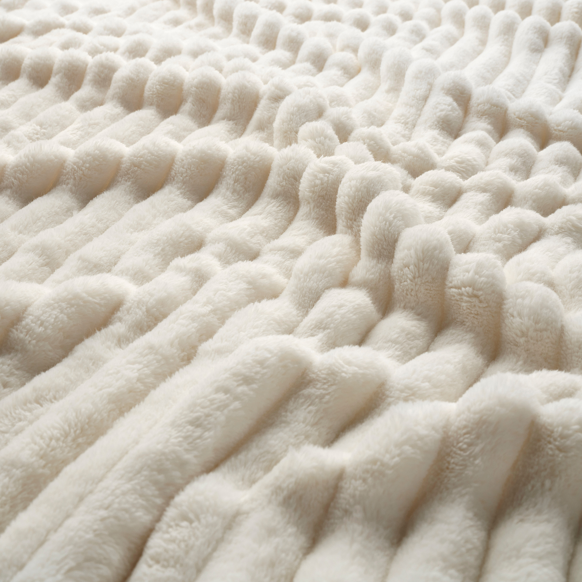 GULLSTRÅLE bedspread