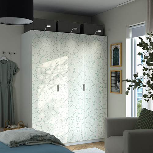 LINNABERG door with hinges
