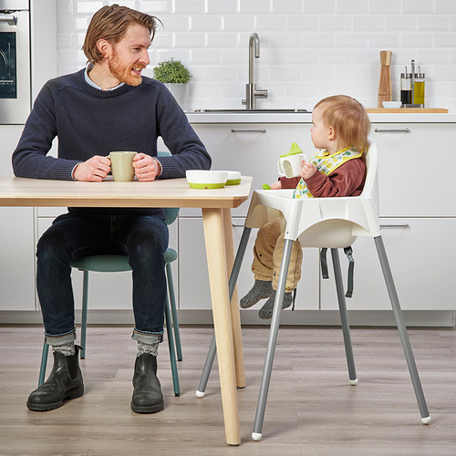 ANTILOP highchair with safety belt