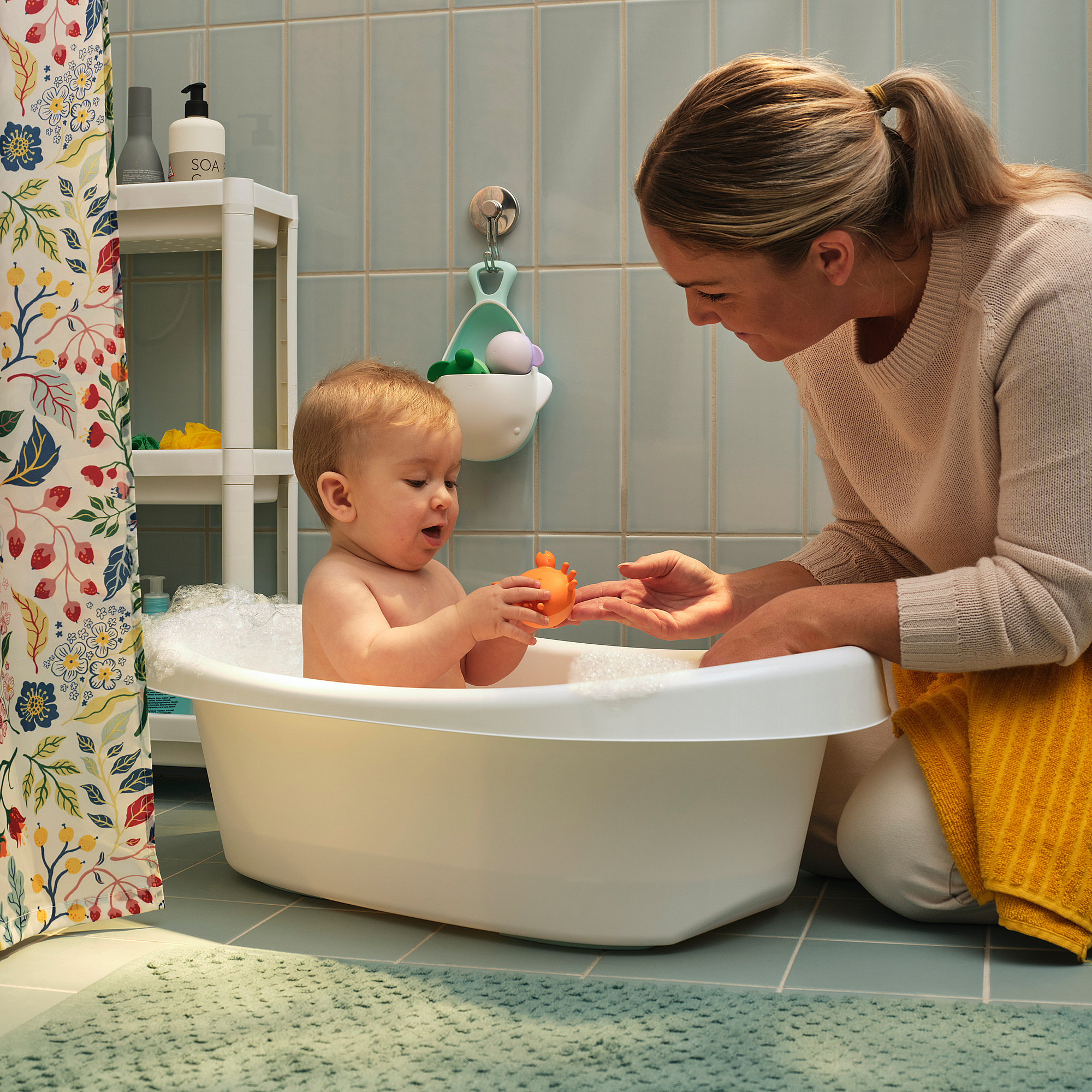 ÄNGSHUMLA 4-piece bath toy set