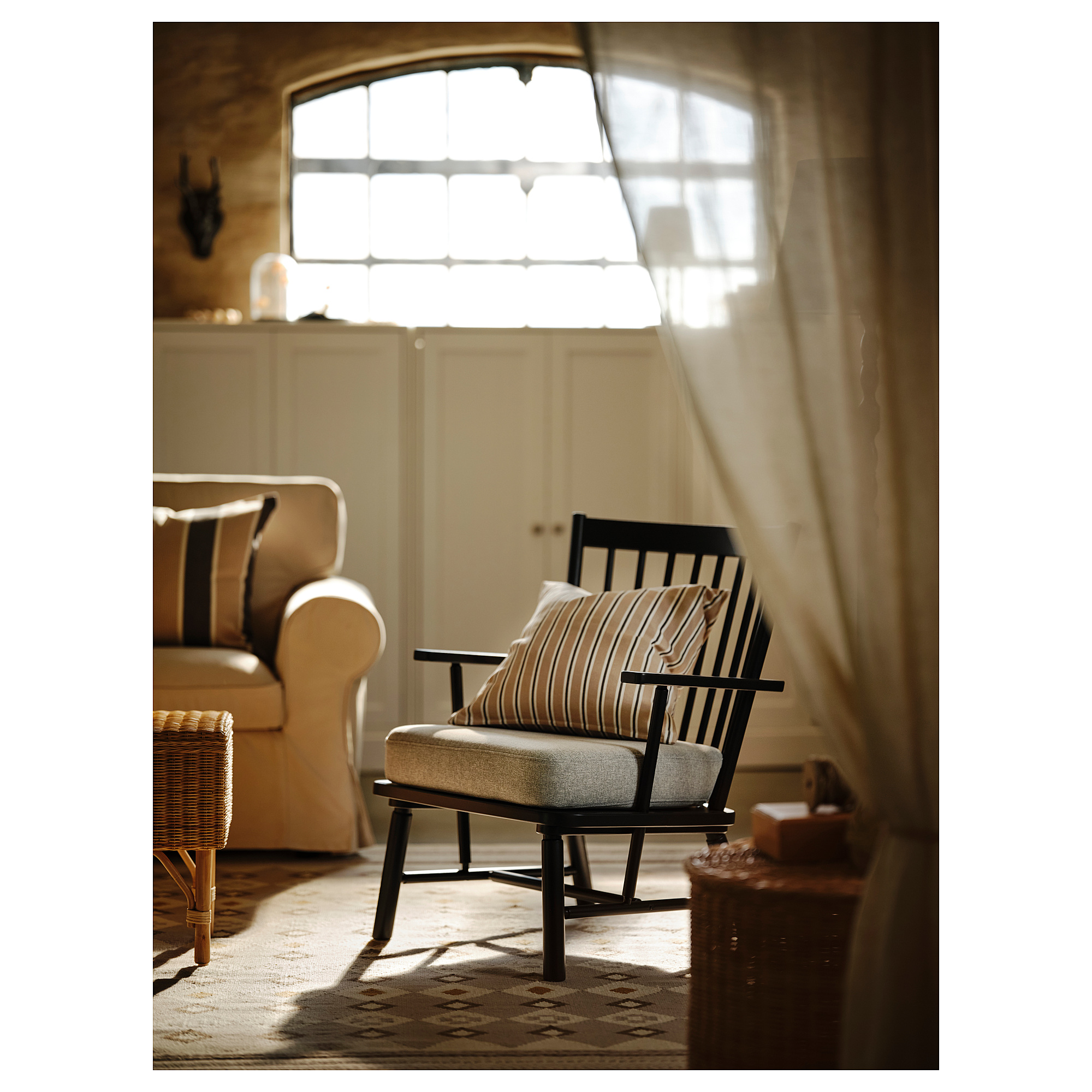 PERSBOL armchair