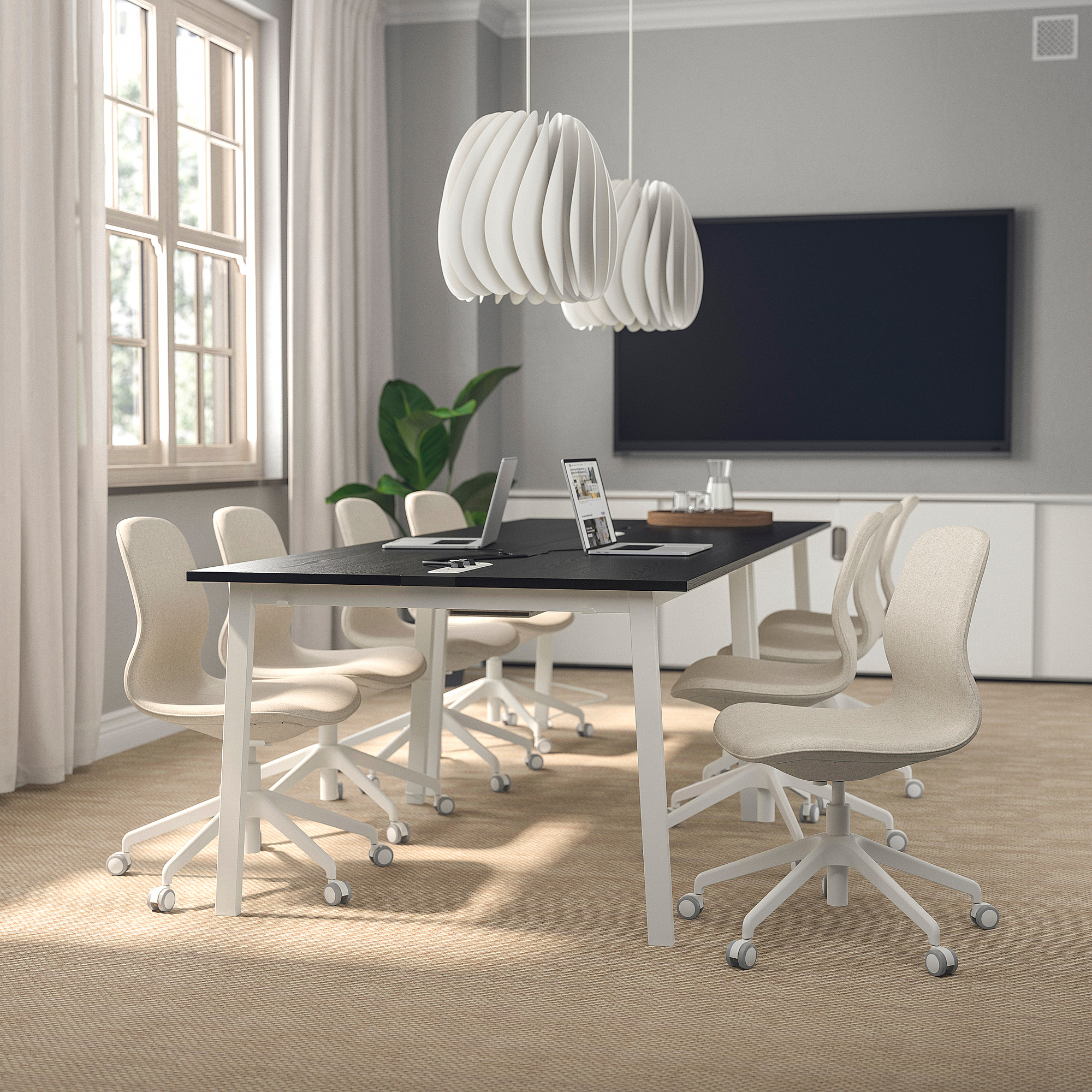 MITTZON conference table