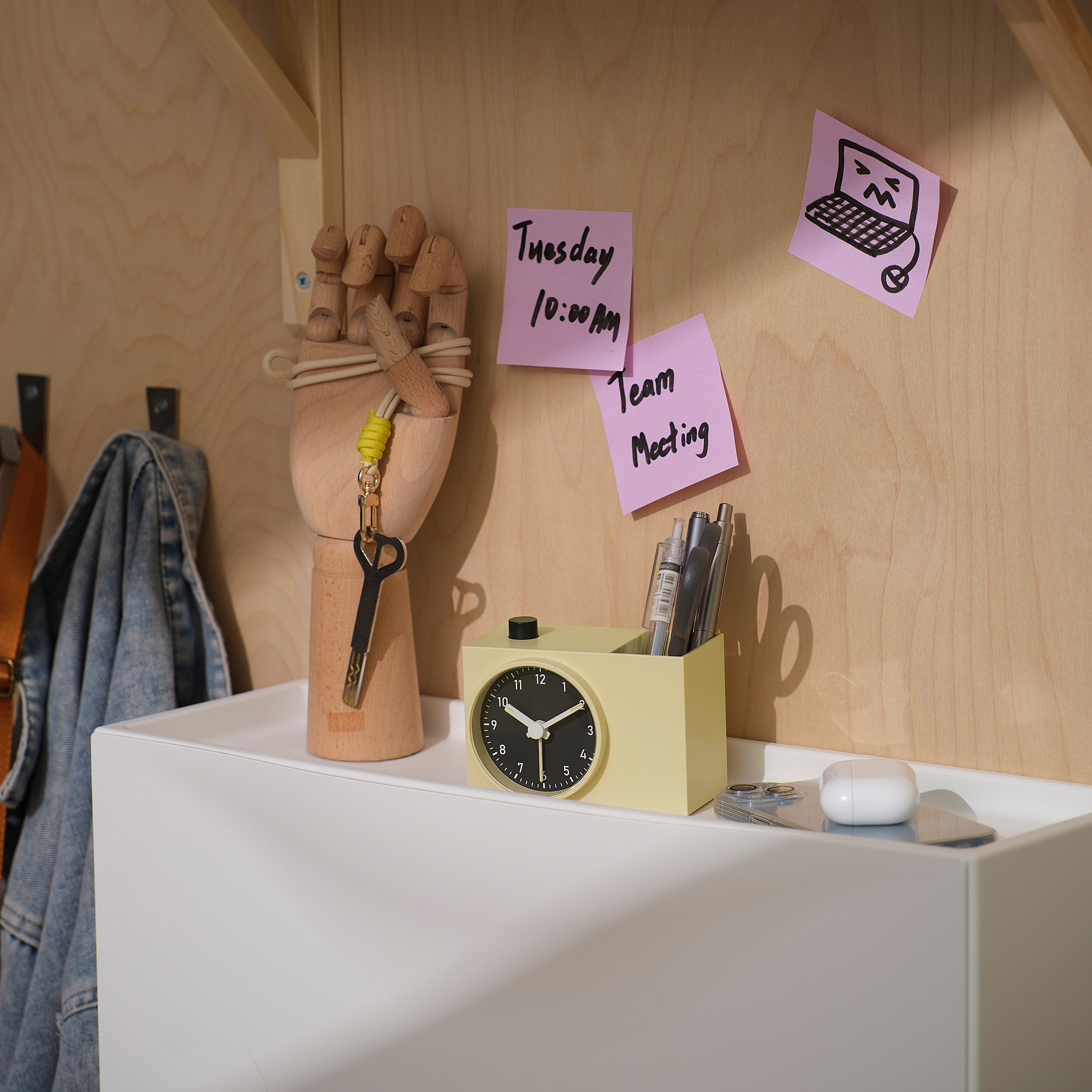 ÖKENMARSVIN alarm clock