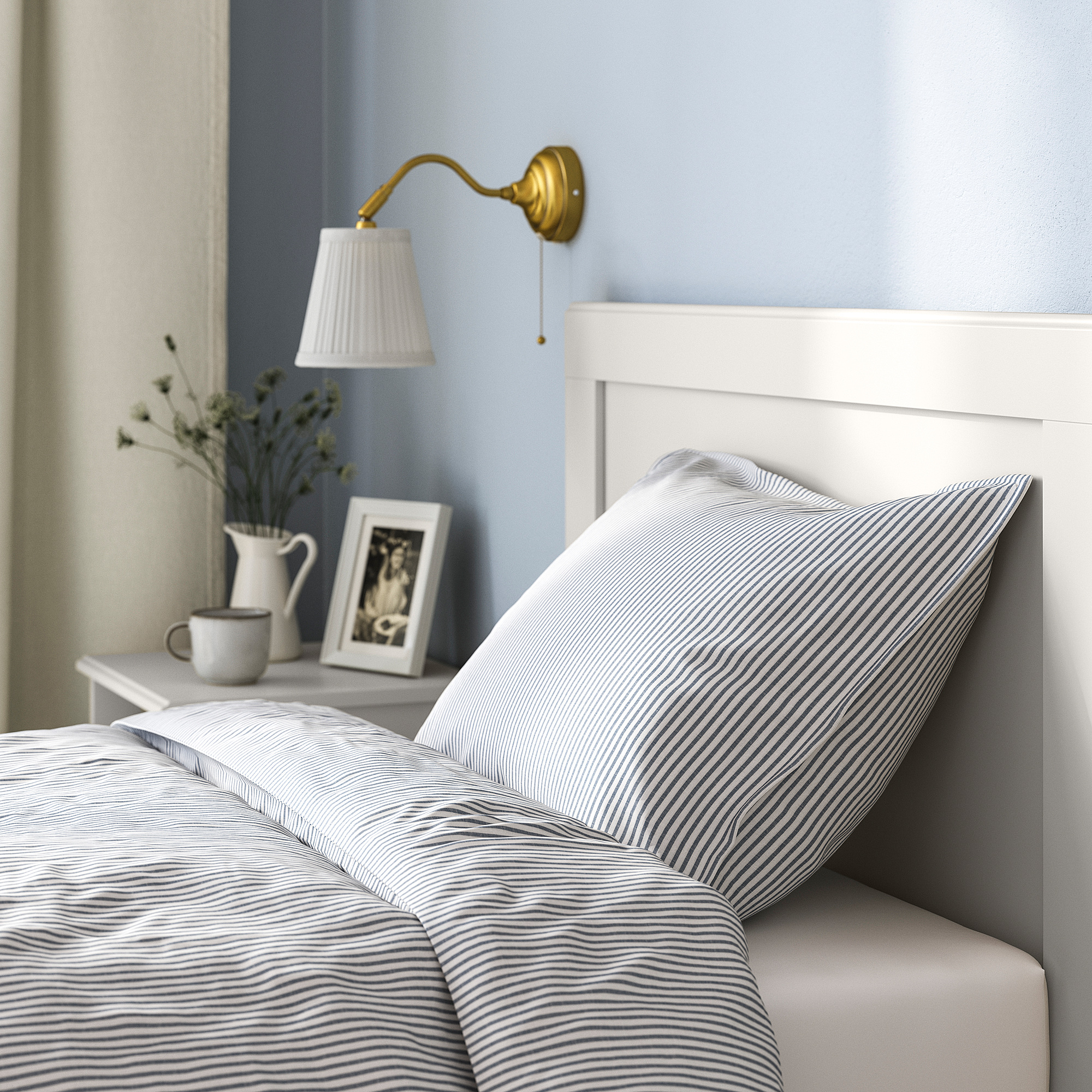 FÅGELFJÄLLET bed frame