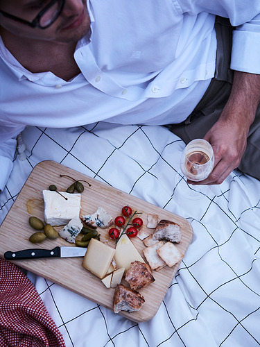 STOLTHET chopping board