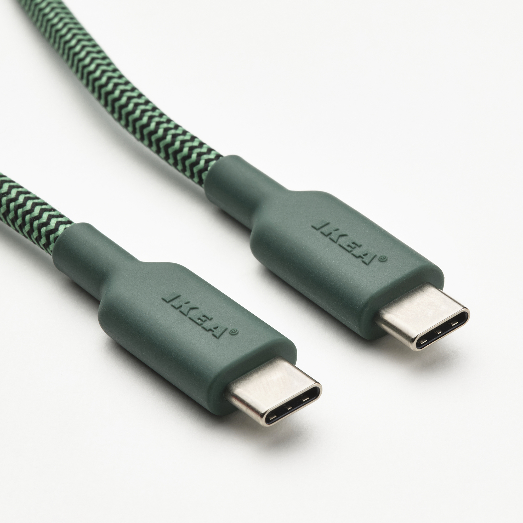 LILLHULT USB-C to USB-C