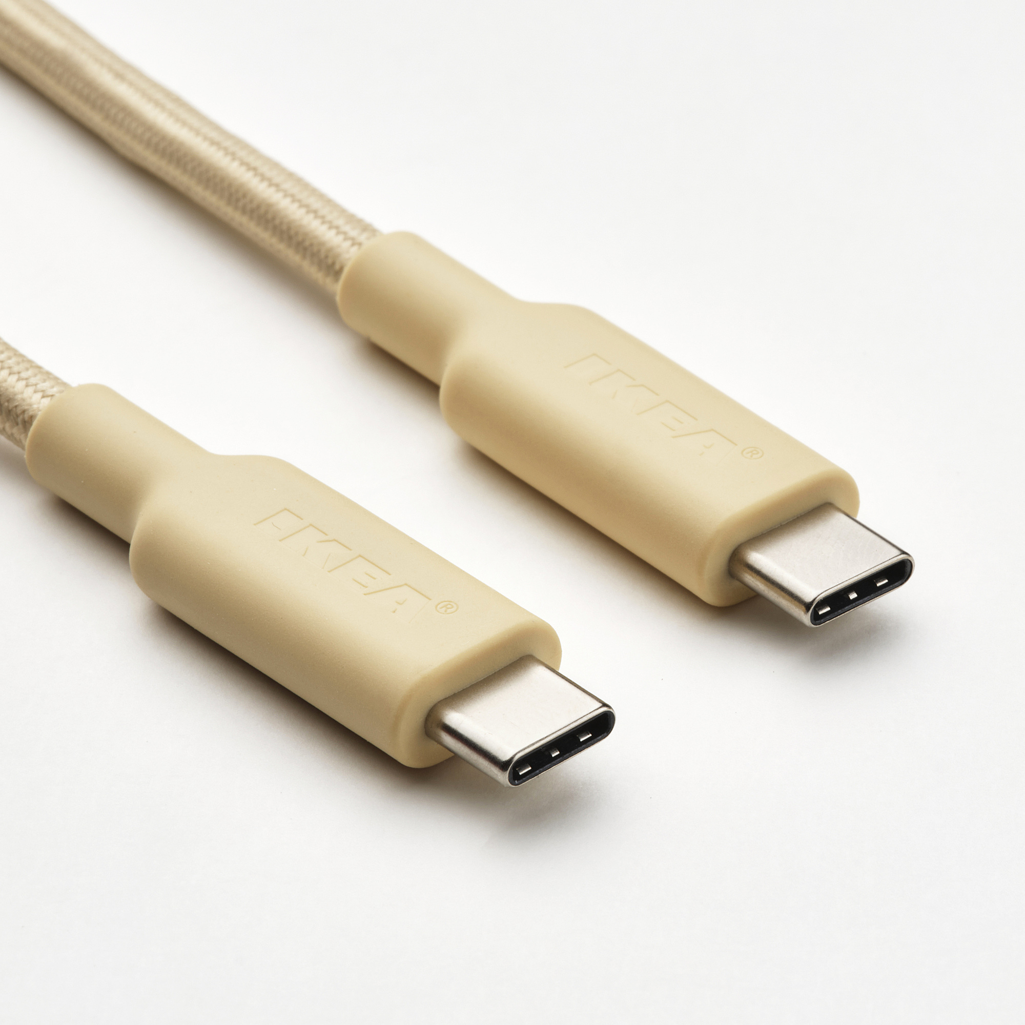 LILLHULT USB-C至USB-C