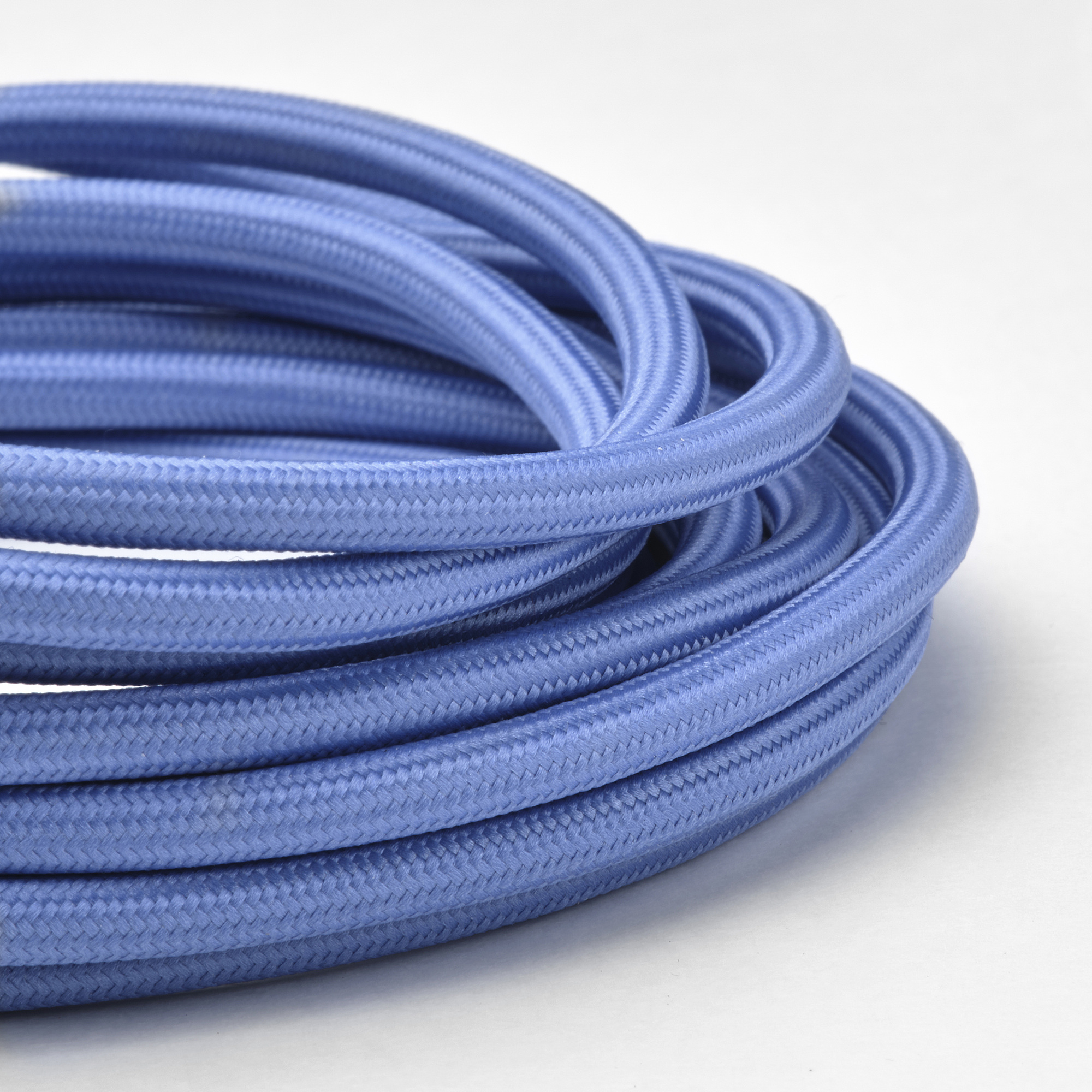 LILLHULT USB-C to USB-C