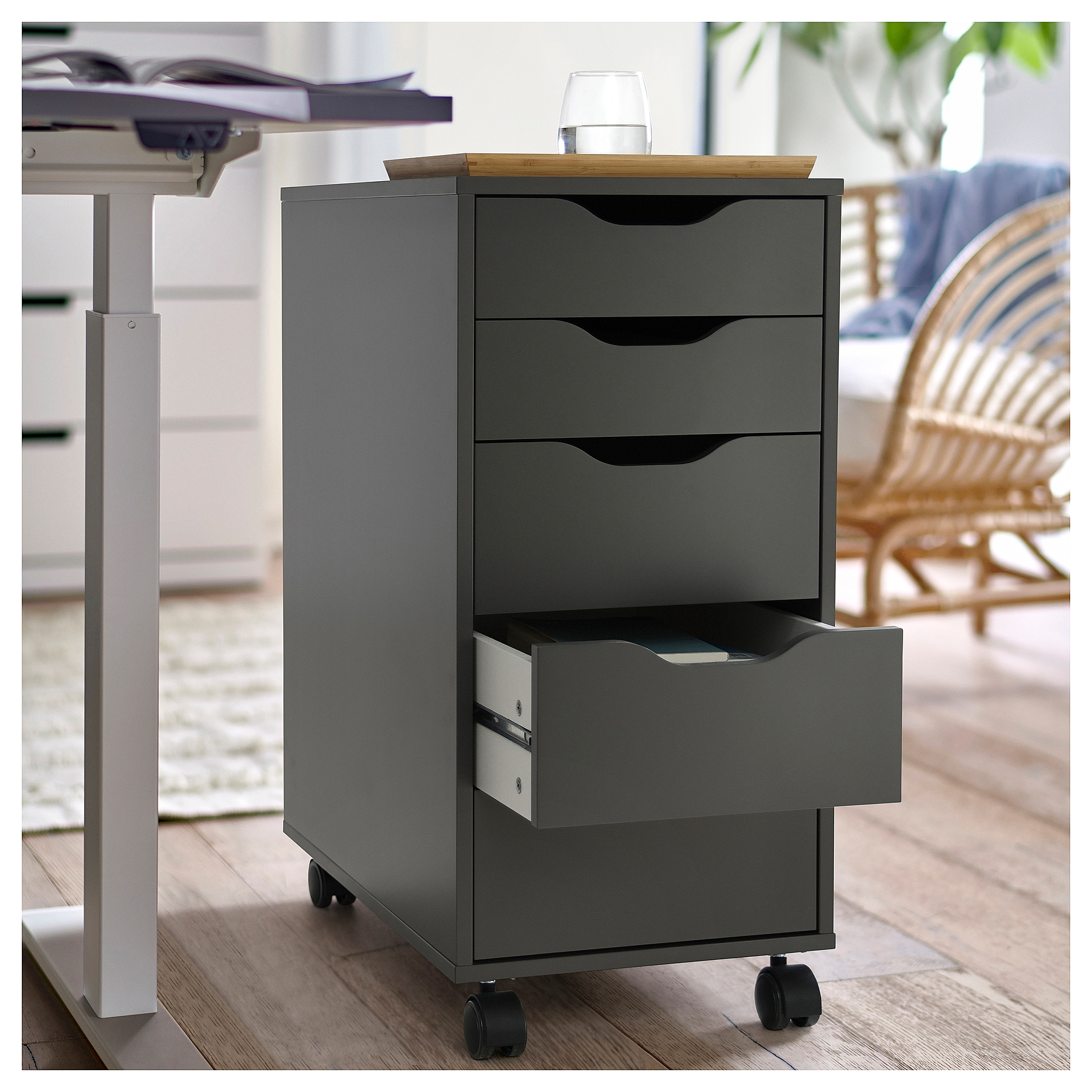 ALEX drawer unit on castors