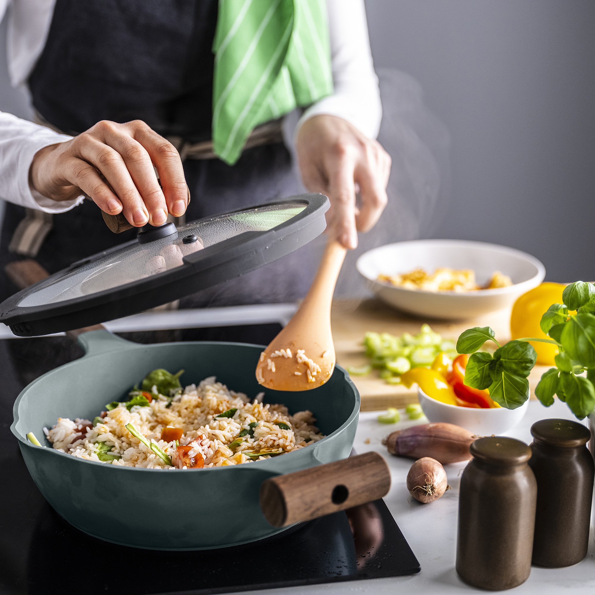 KLIPPFISK sauté pan with lid