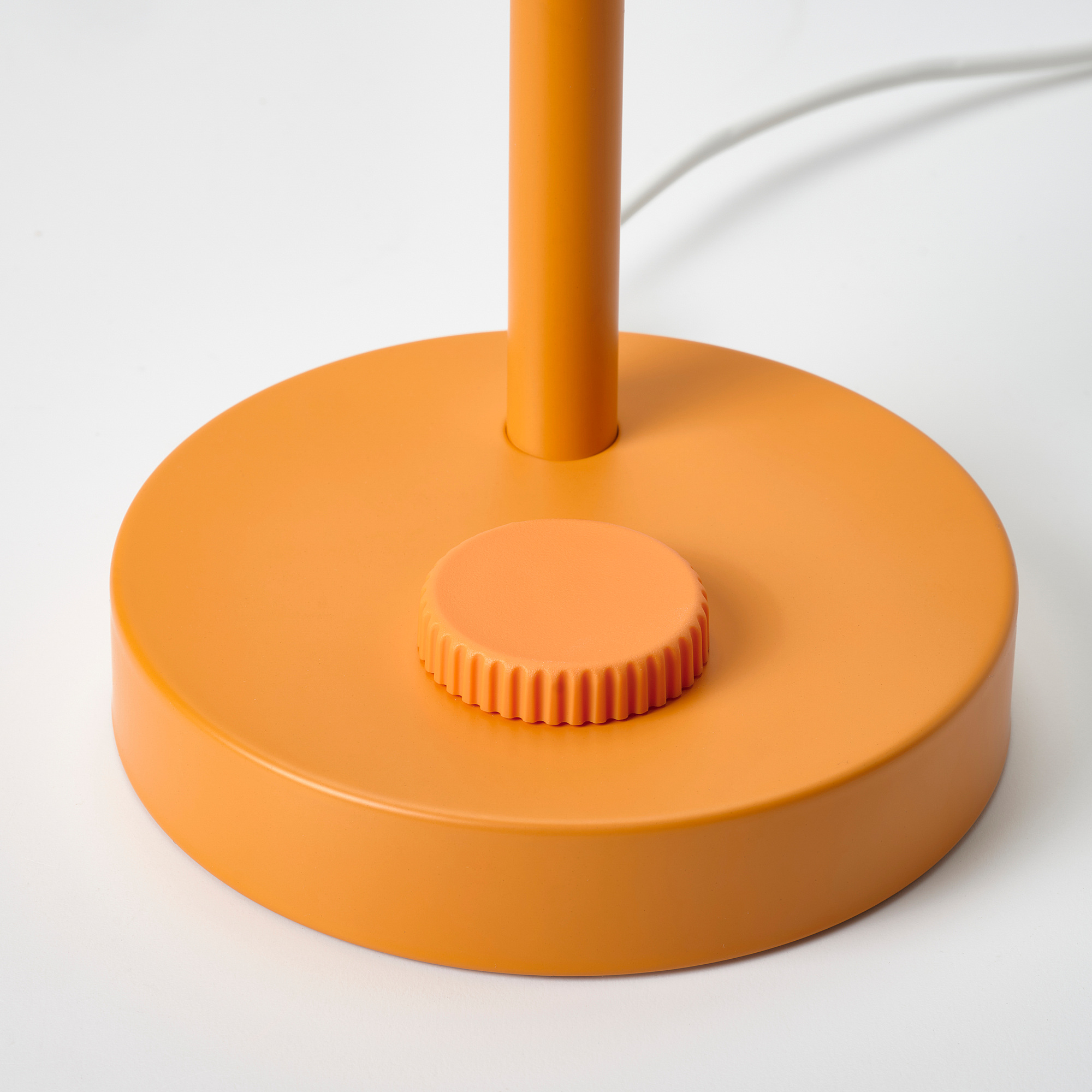 KORVSNÖRE LED desk lamp