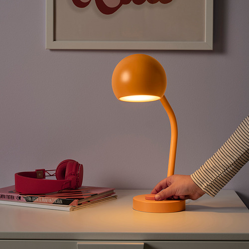 KORVSNÖRE LED desk lamp
