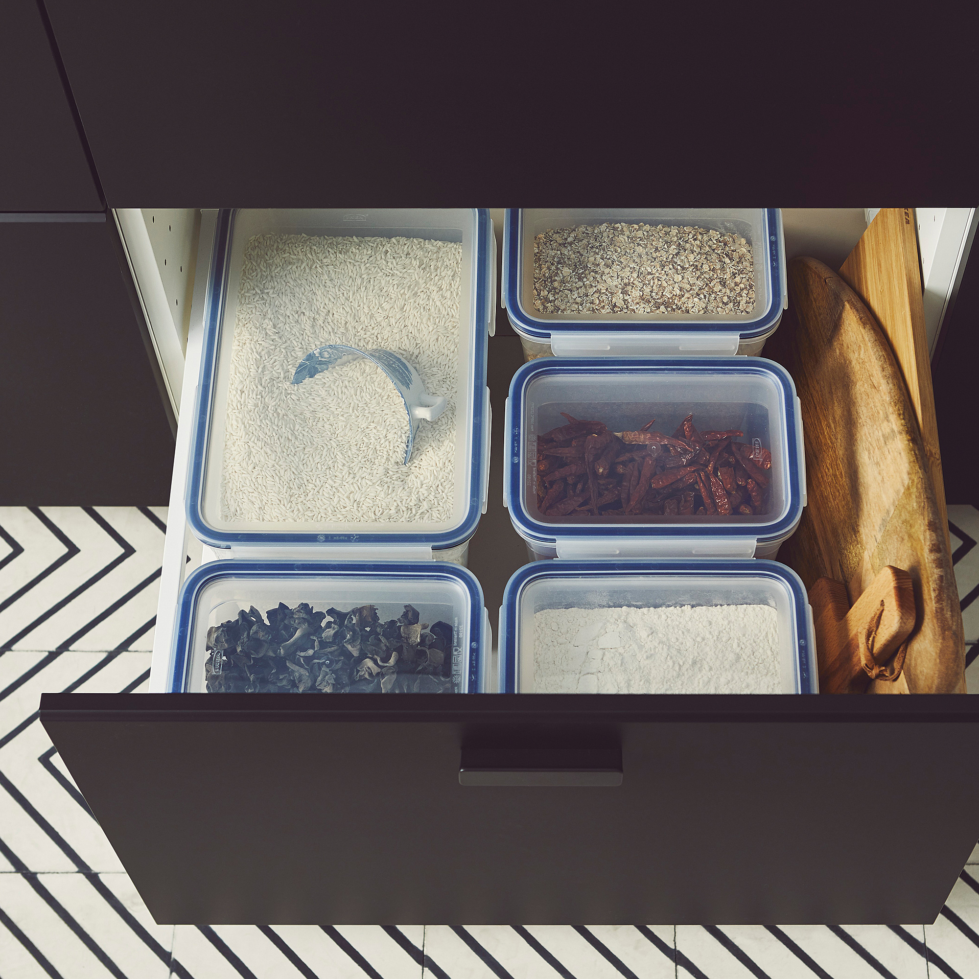 IKEA 365+ food container with lid