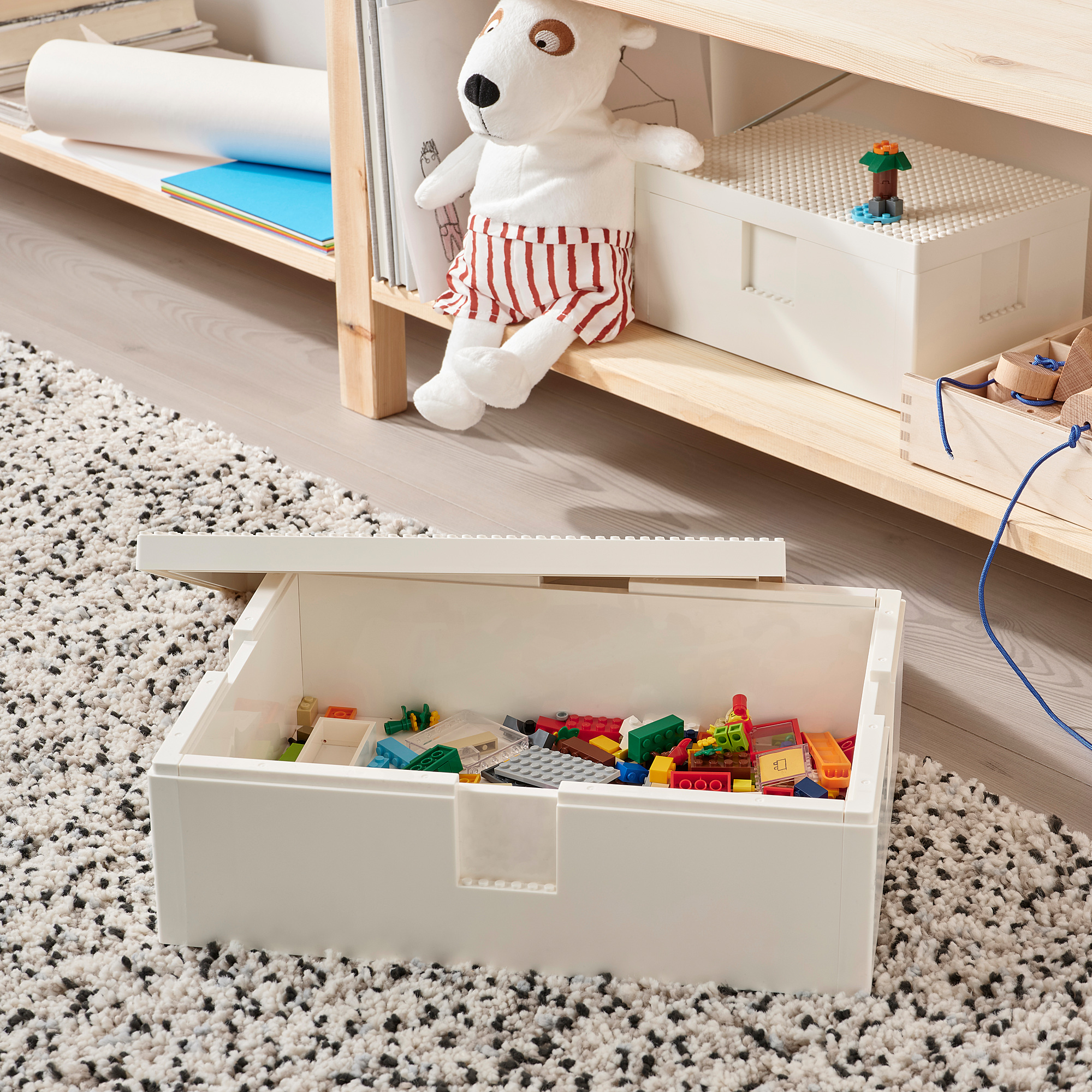 bygglek box with lid