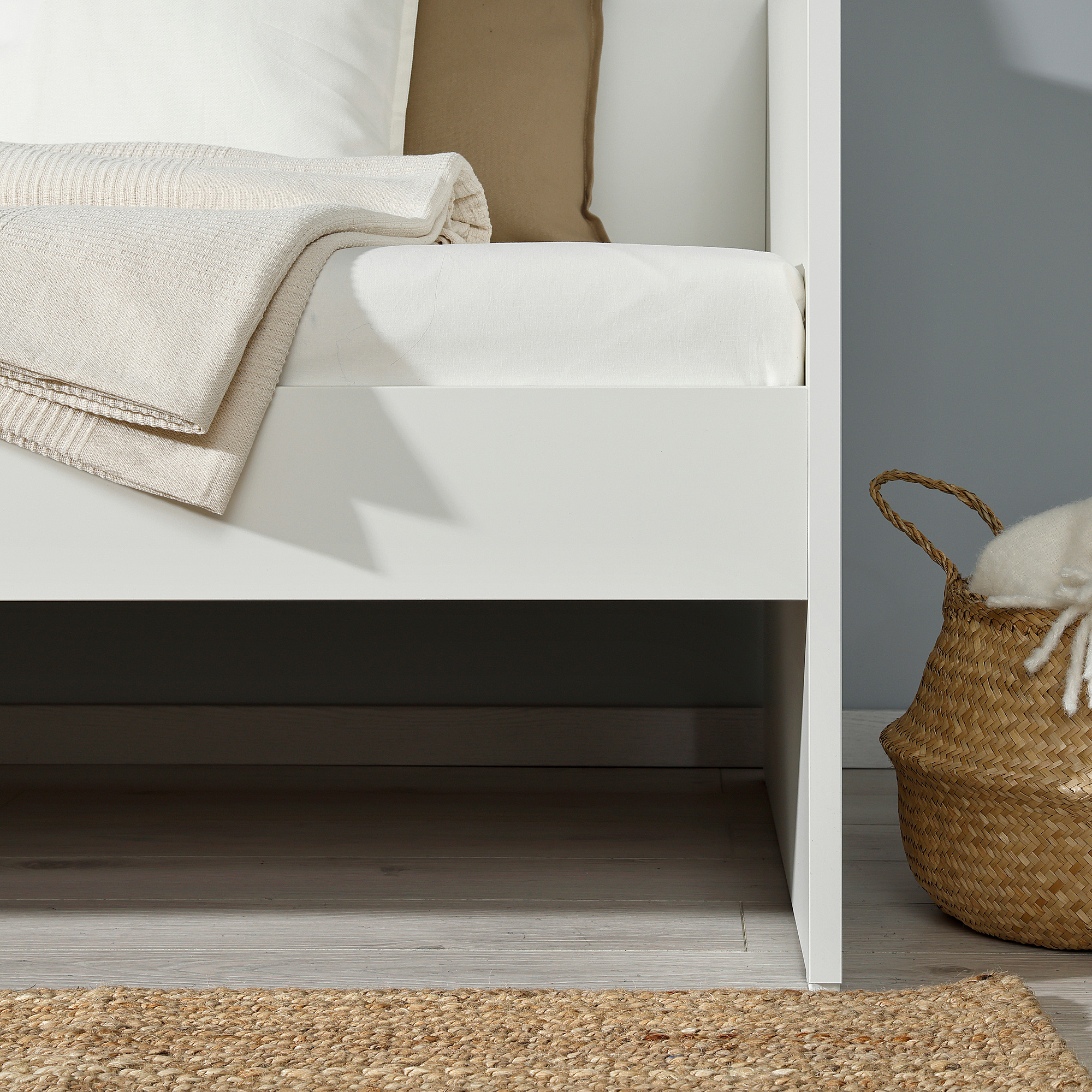 VIHALS day-bed with 1 mattress