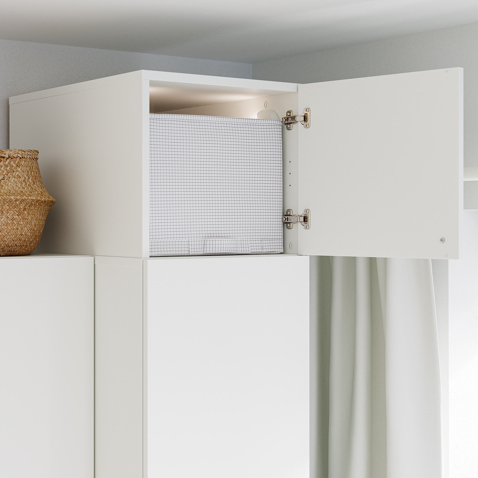LASTARE height extension unit with door