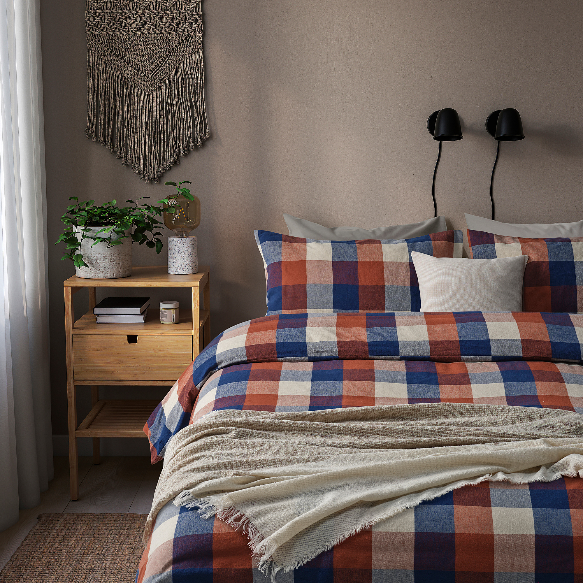 BLÅSENAP duvet cover and 2 pillowcases
