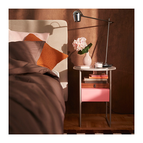 BLANKHÄLLAN 床頭几
