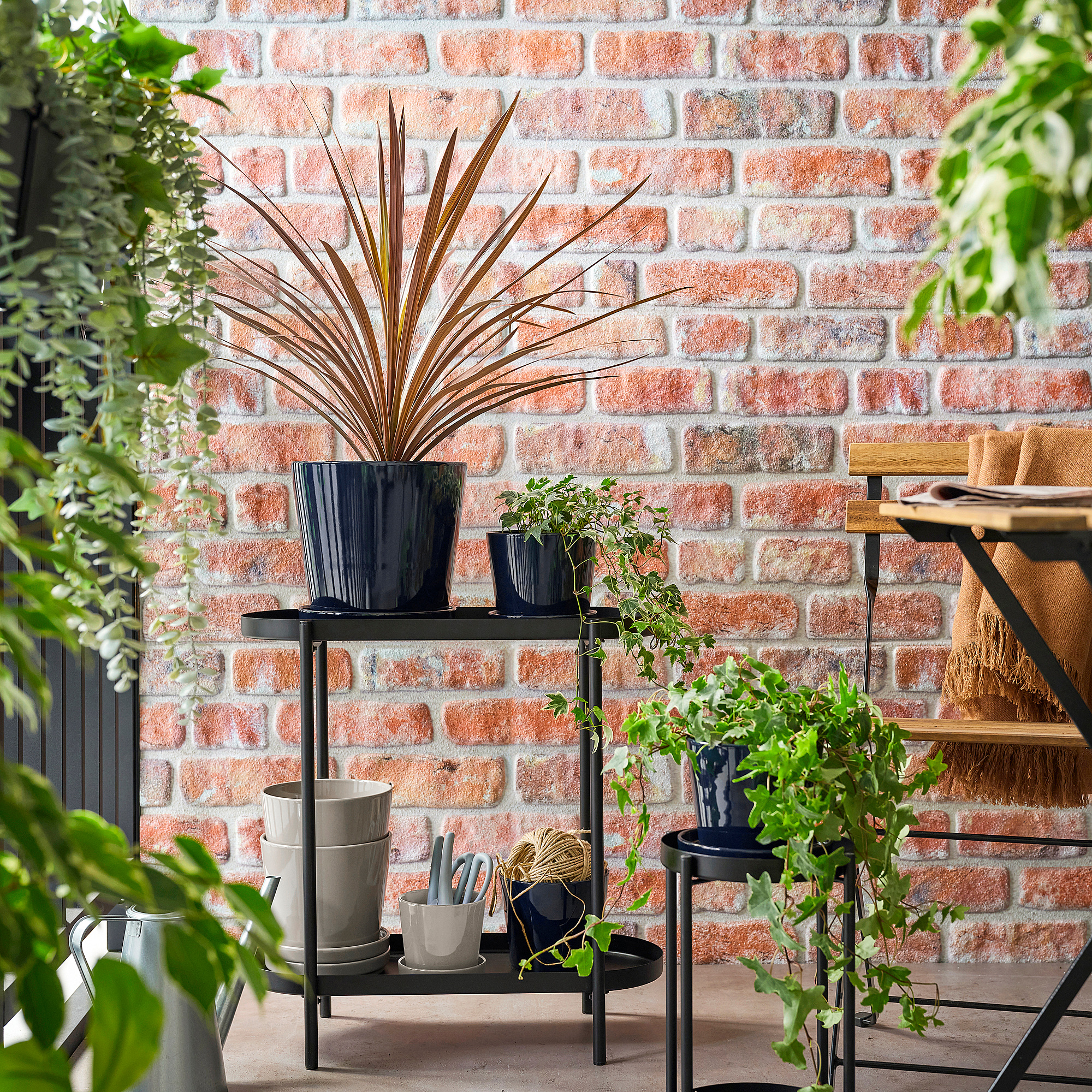 KLOTLÖNN plant pot with saucer