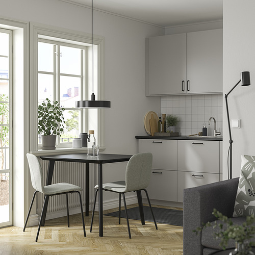 KARLPETTER/LISABO 一檯兩椅
