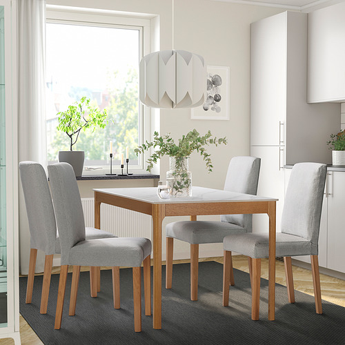 TRÖDEN dining table