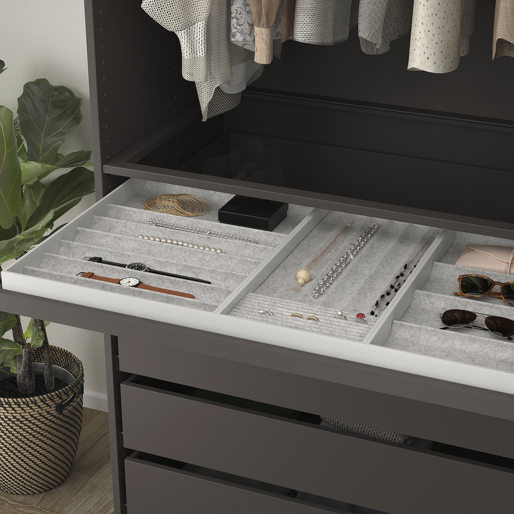 KOMPLEMENT pull-out tray with insert