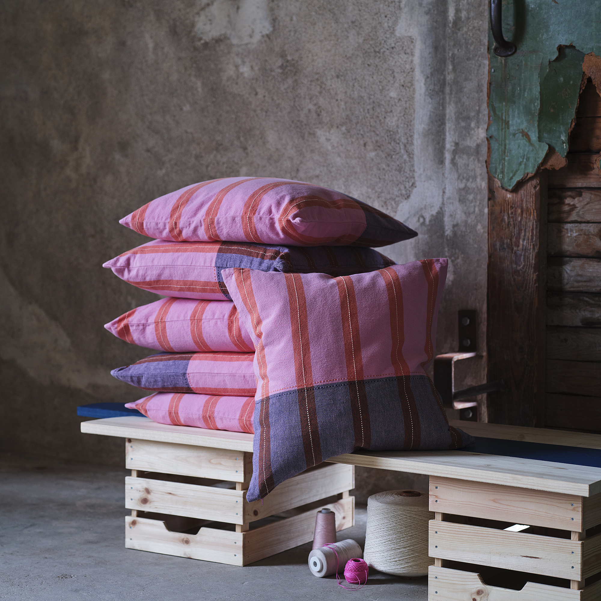 MÄVINN cushion cover
