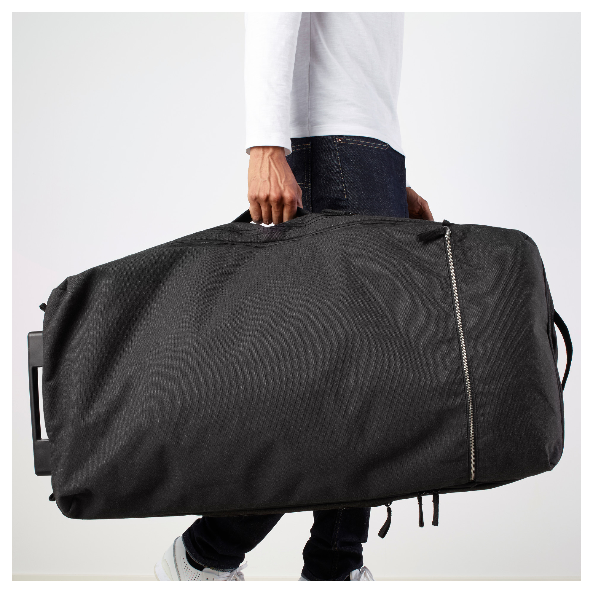 stores that sell duffle bags