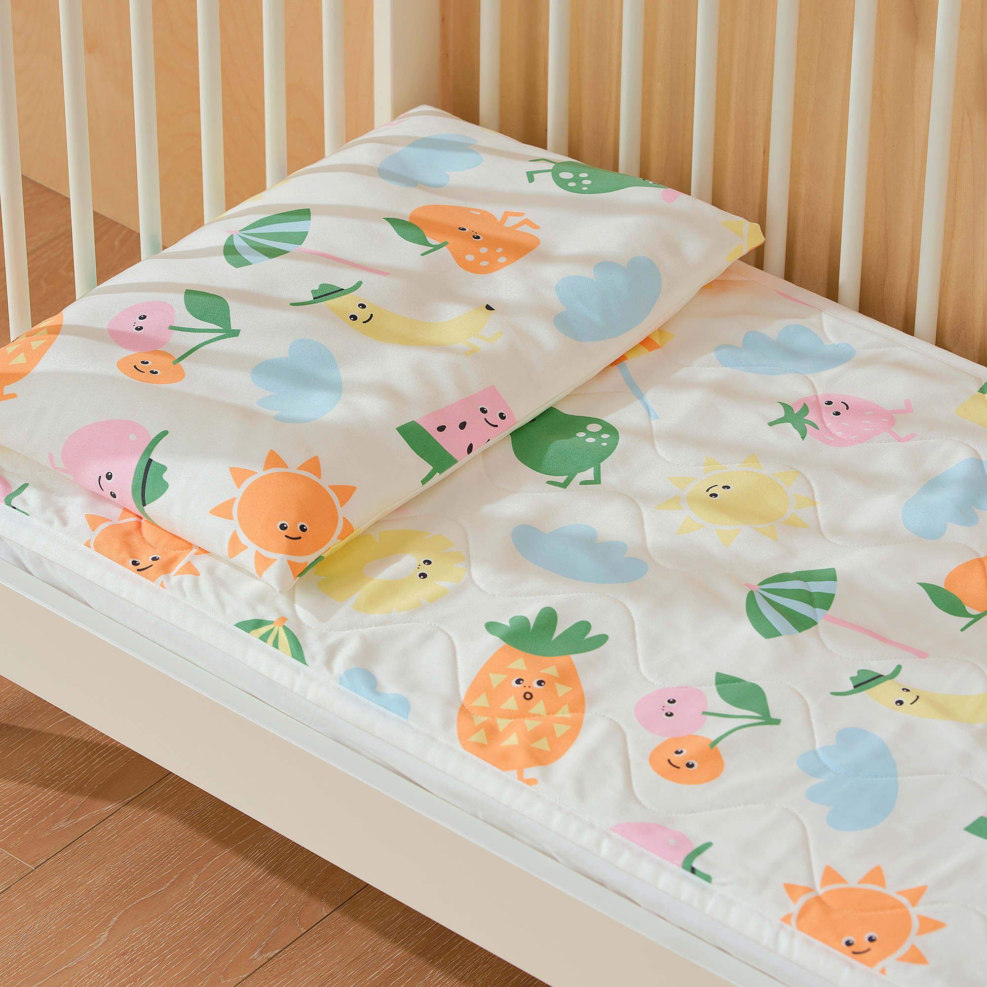 HÄNGKÖRSBÄR mat and pillowcase for baby