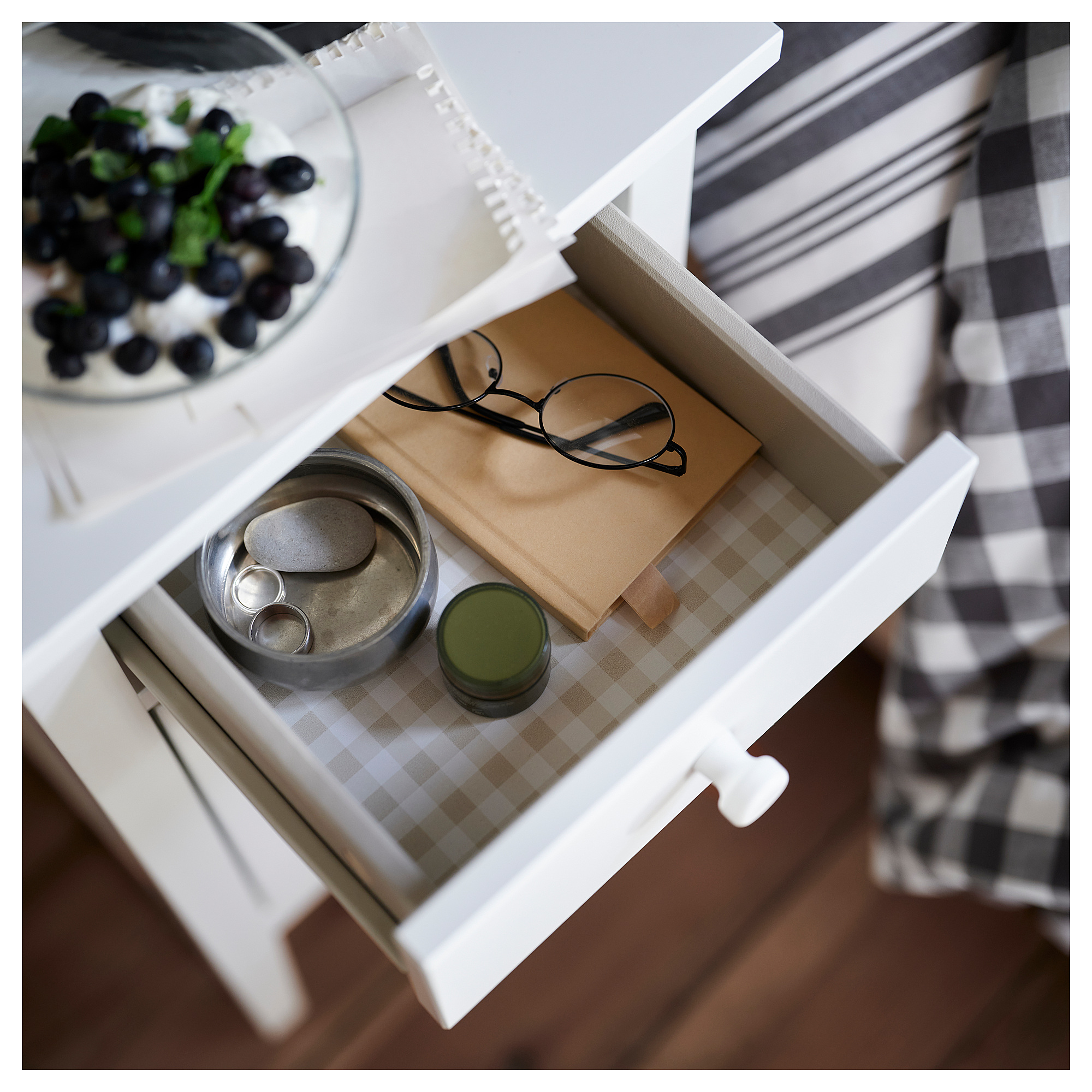 GULLABERG bedside table