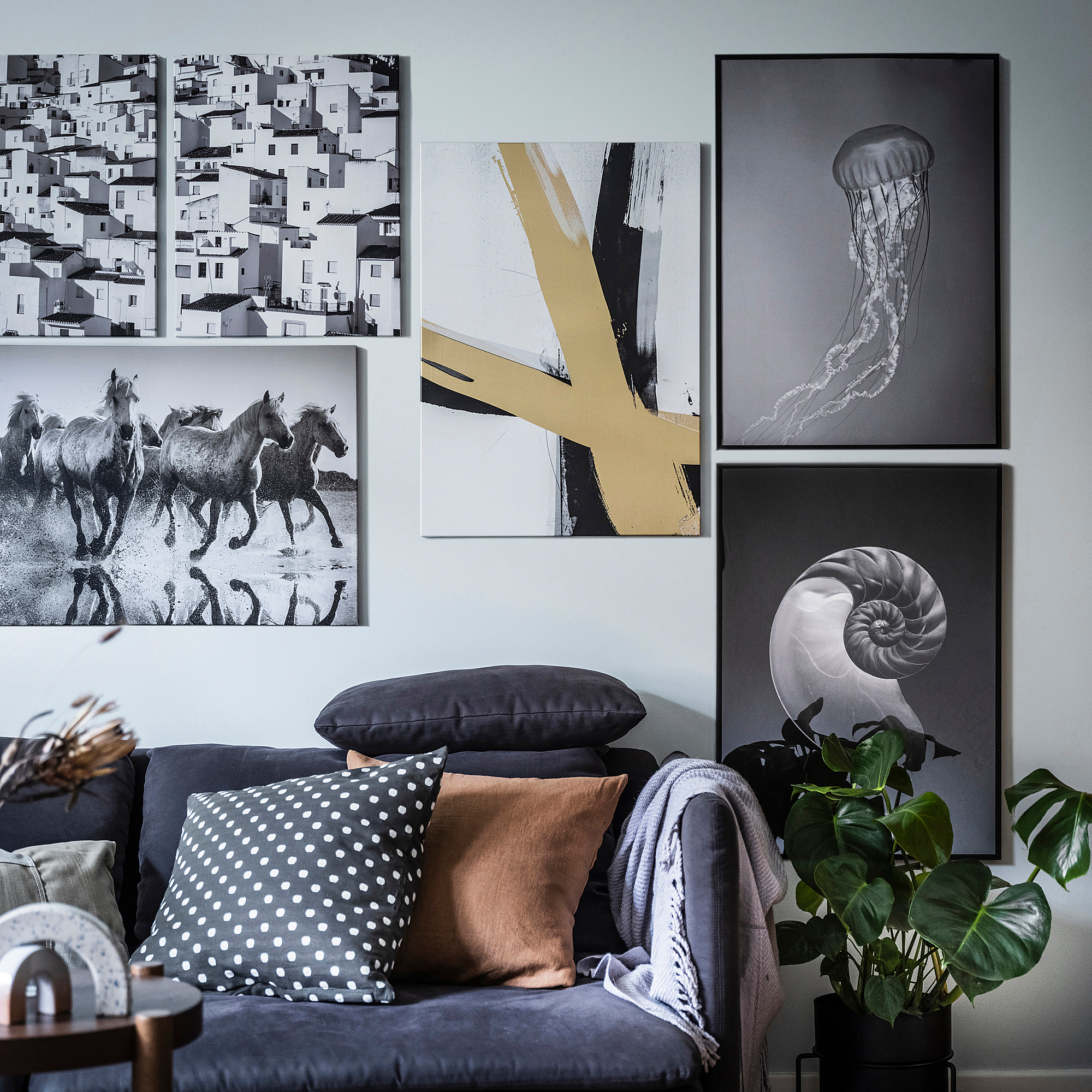 PJÄTTERYD picture, Wild horses IKEA Hong Kong and Macau