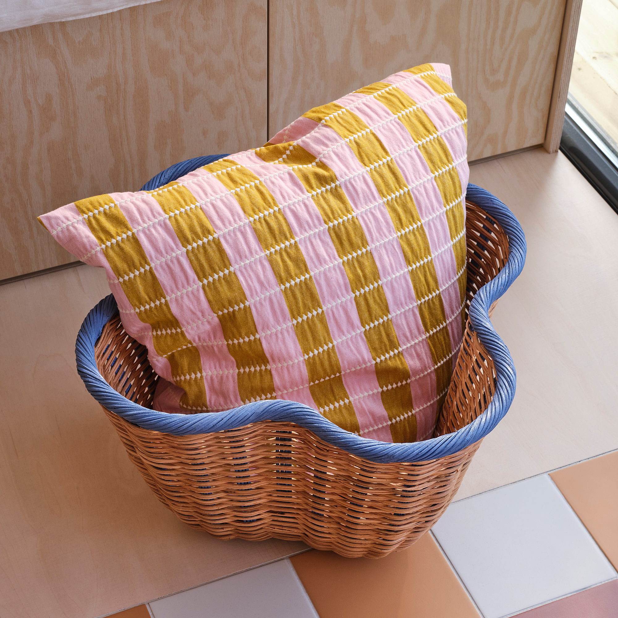 OMMJÄNGE cushion cover