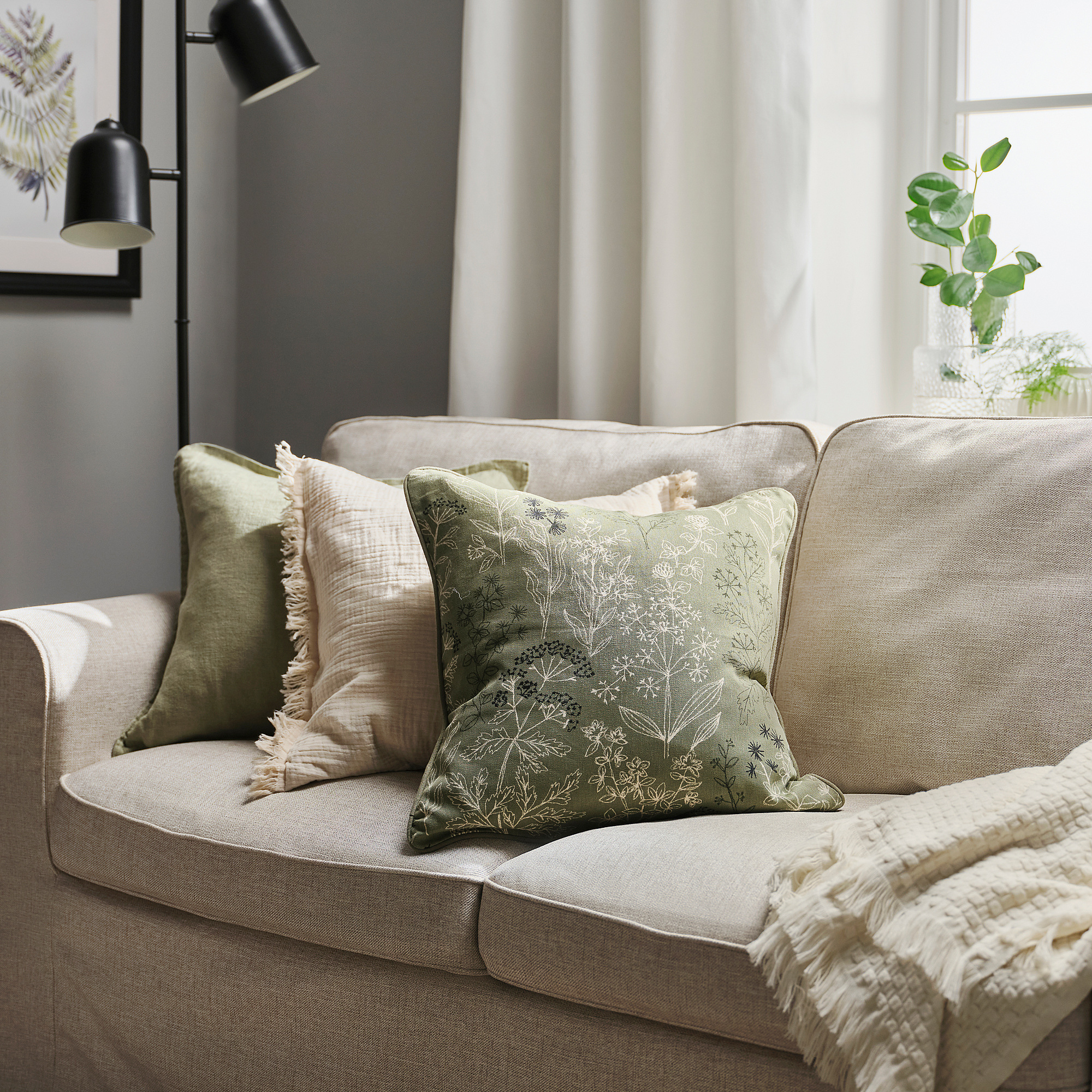 HALLONBUSKE cushion cover