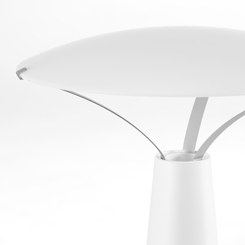 SOLVINDEN table lamp