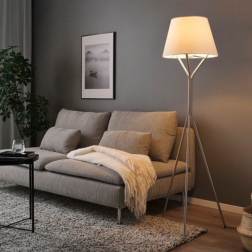 BLÄNKFYR floor lamp