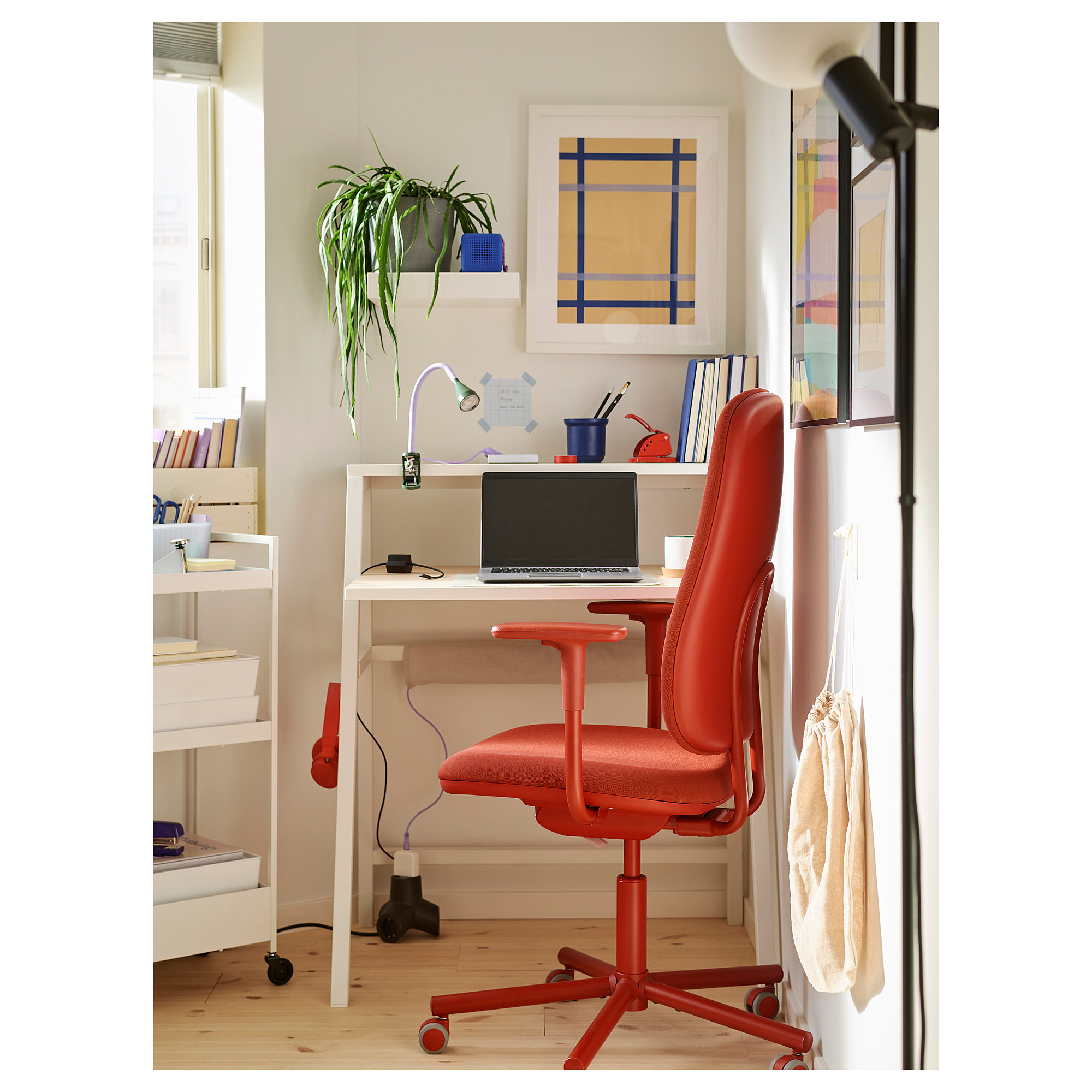 MITTPLAN desk