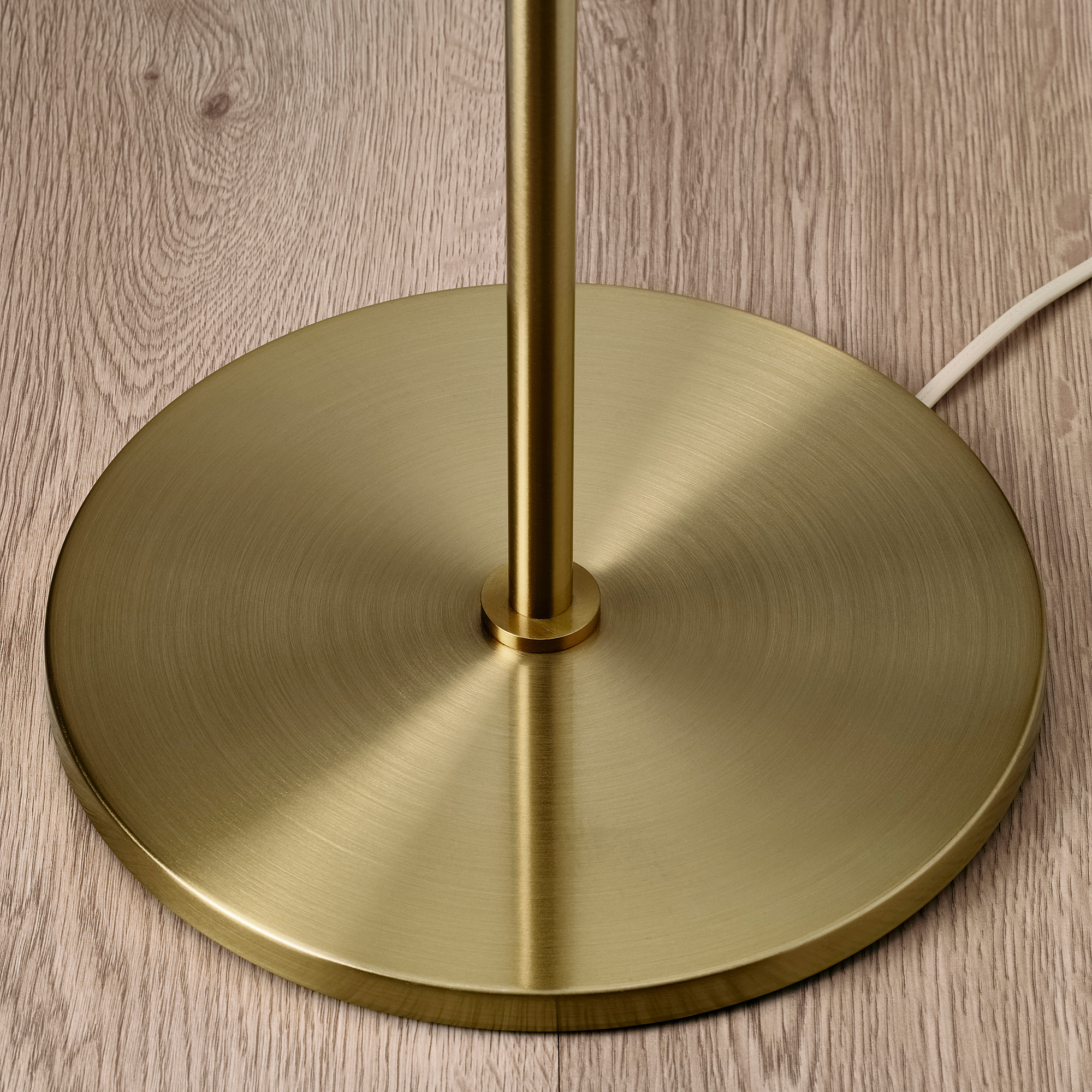 AKTERSPRING 座地燈