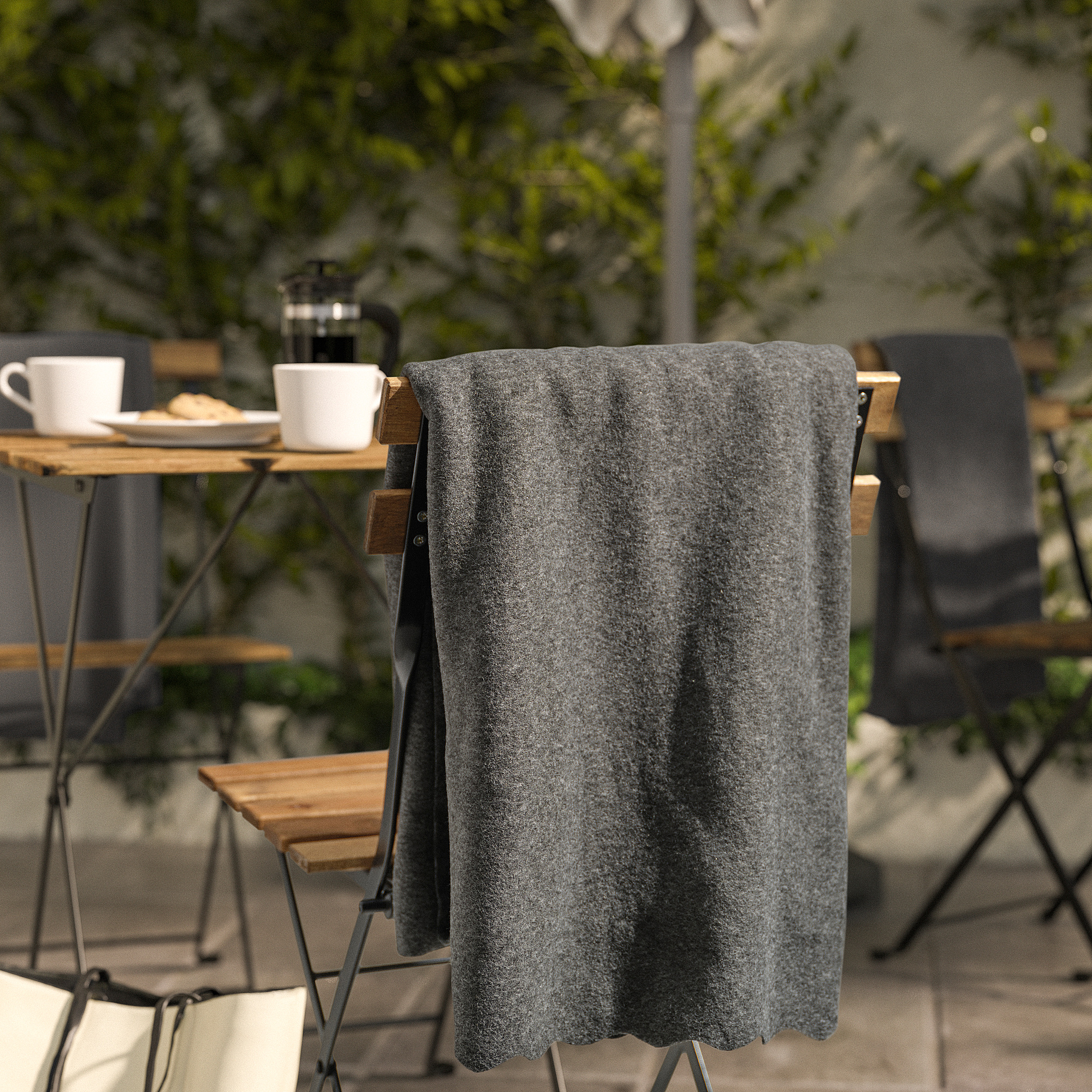 DAGGKÅPOR throw