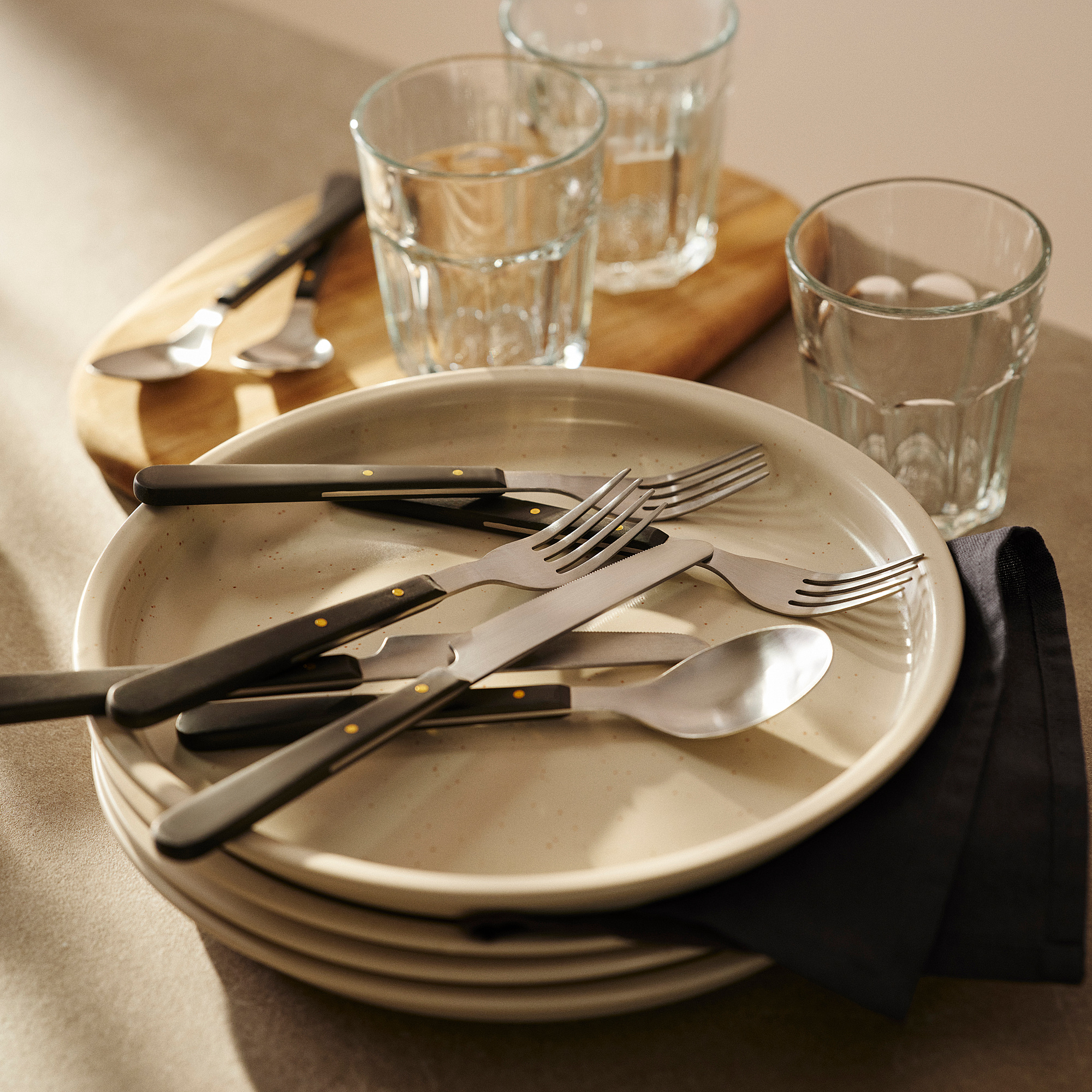 DOFTSKÖLD 24-piece cutlery set