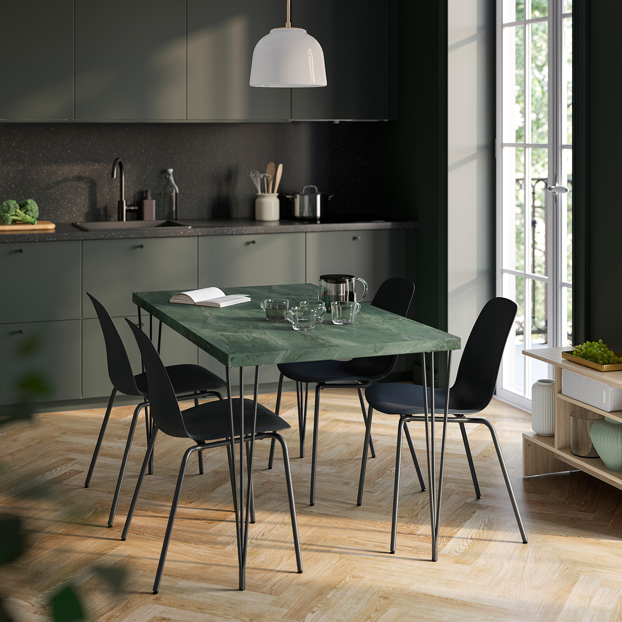 SKÅLSTA chair