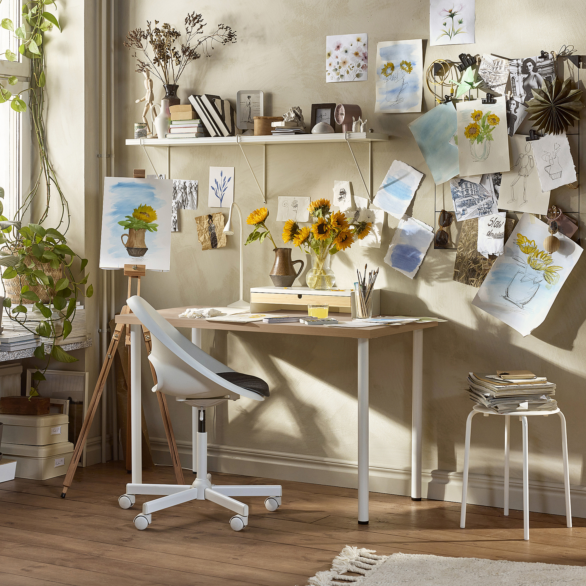 LAGKAPTEN/ADILS desk