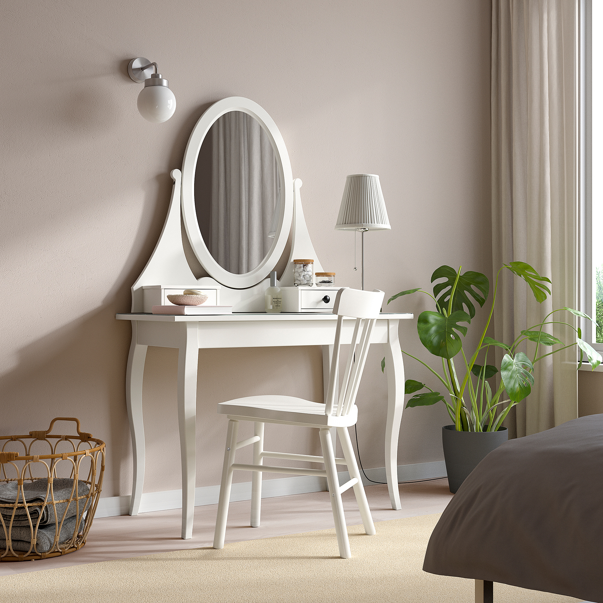 HEMNES 梳妝檯