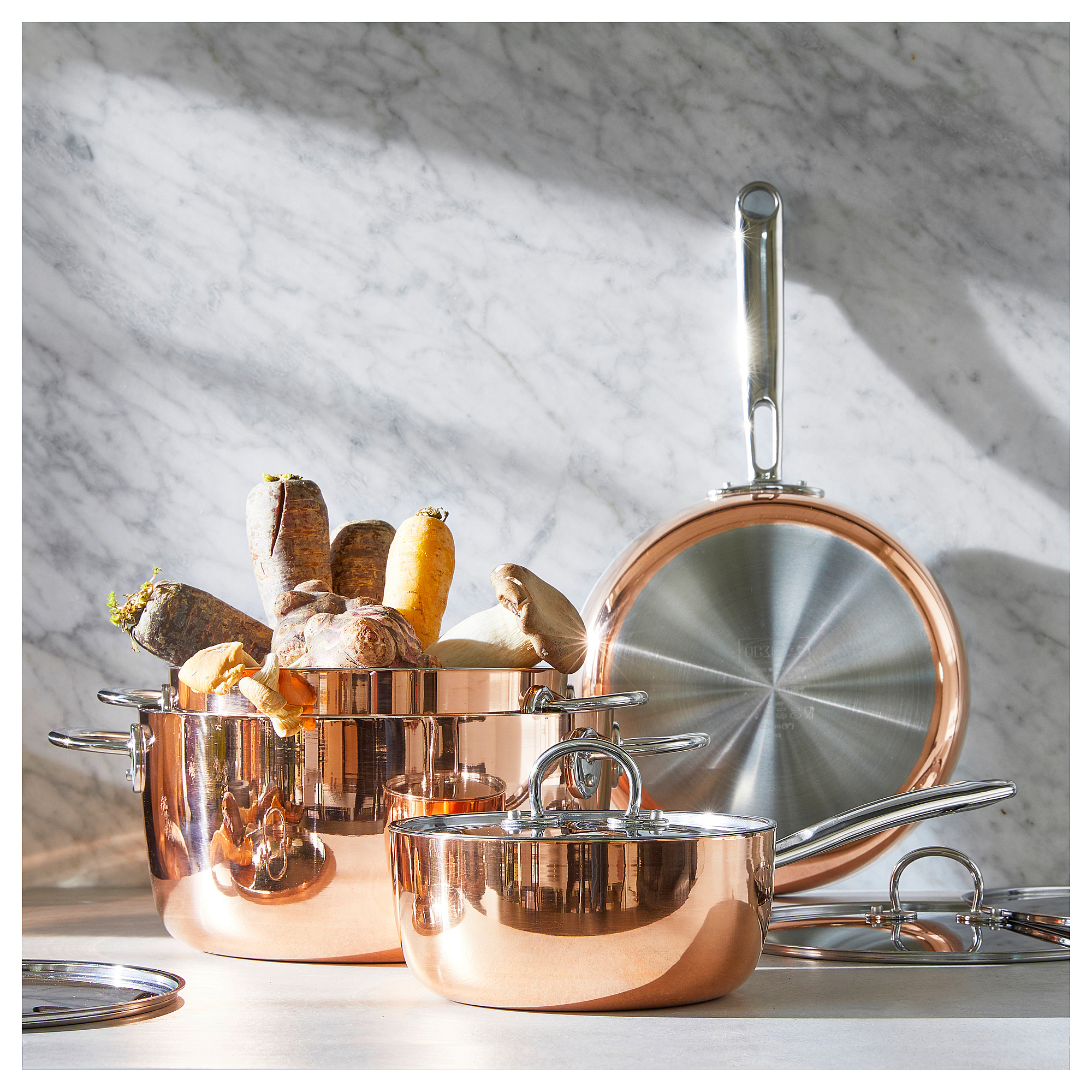 FINMAT saucepan with lid
