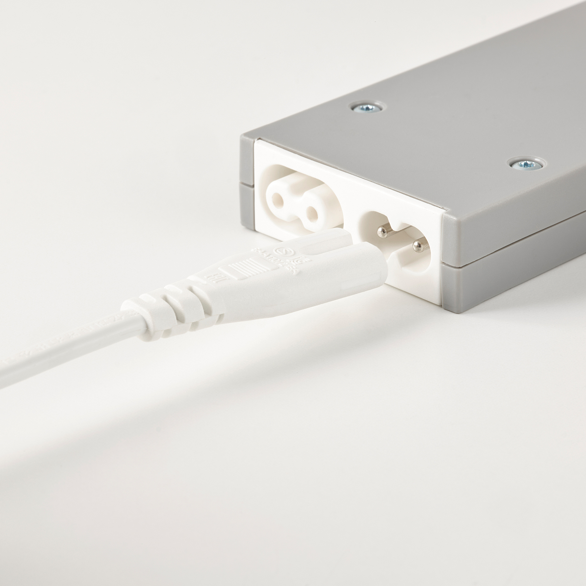 FÖRNIMMA 電源連接線