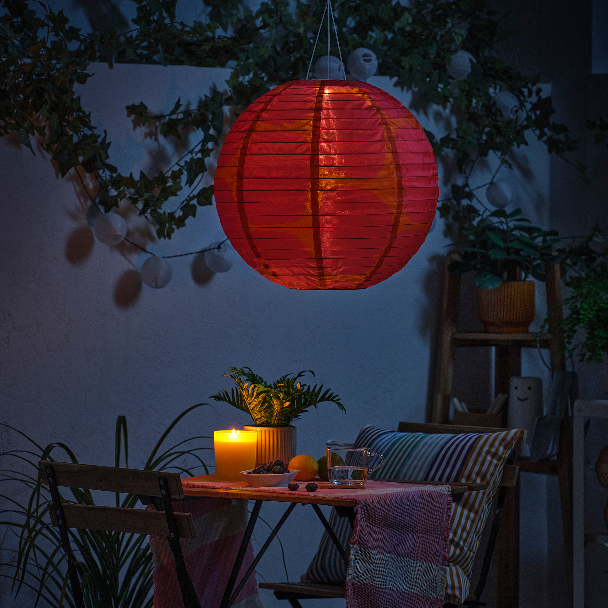 SOLVINDEN LED solar-powered pendant lamp