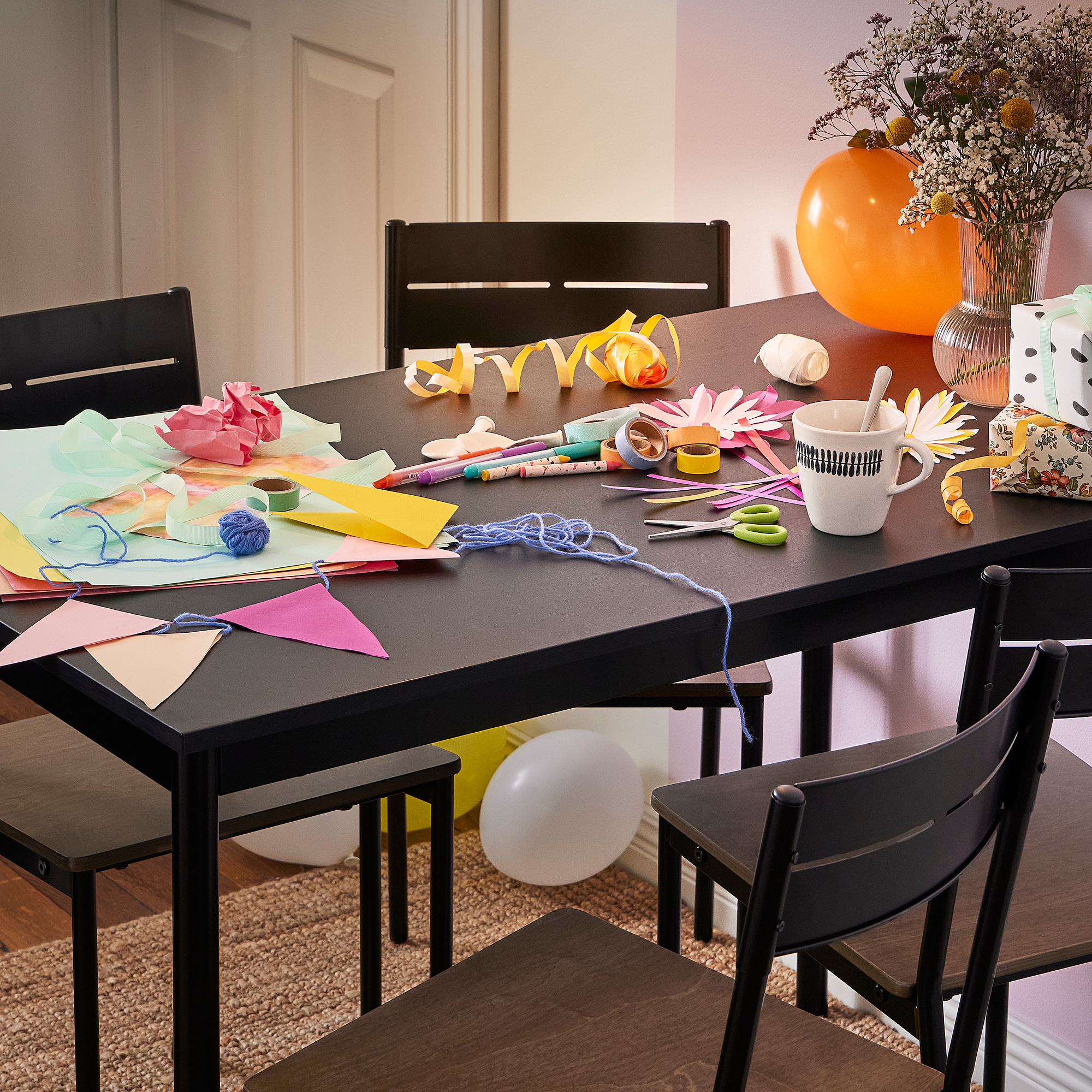 SANDSBERG/SANDSBERG table and 4 chairs