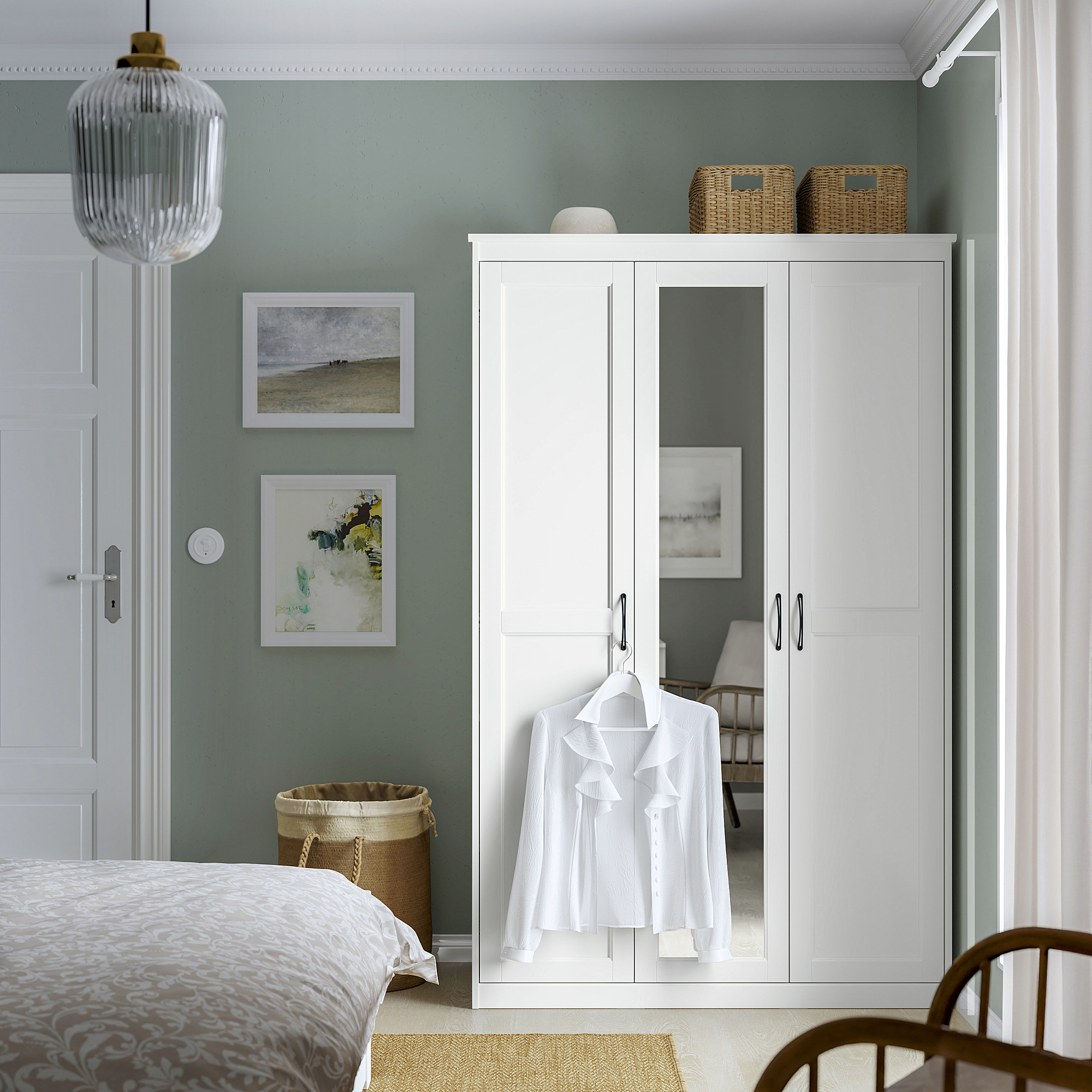 SONGESAND wardrobe